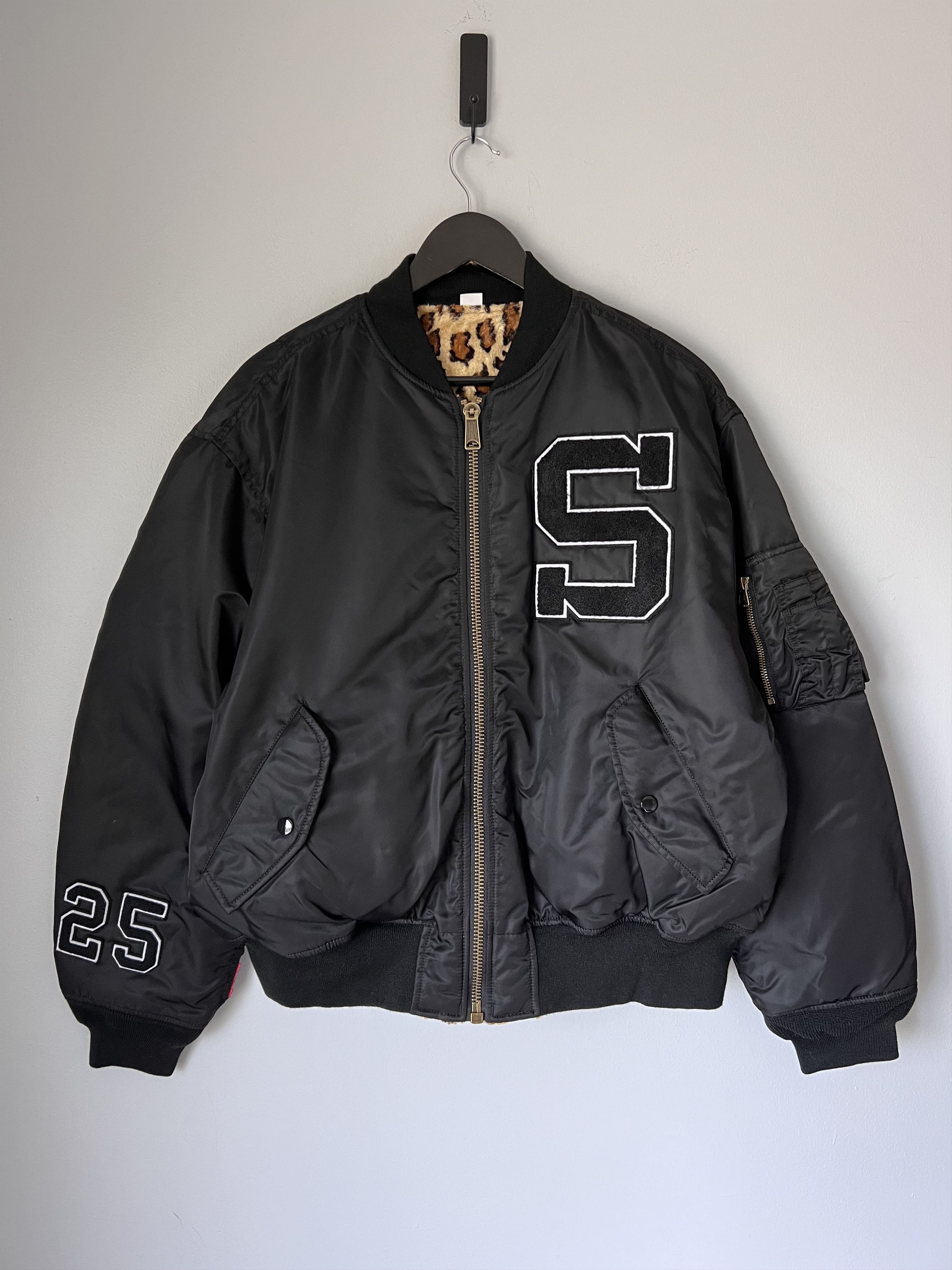 ジャケット・アウター Supreme GOODENOUGH Reversible MA-1 BLACK Supreme GOODENOUGH Reversible MA-1 Black | Hype Clothinga