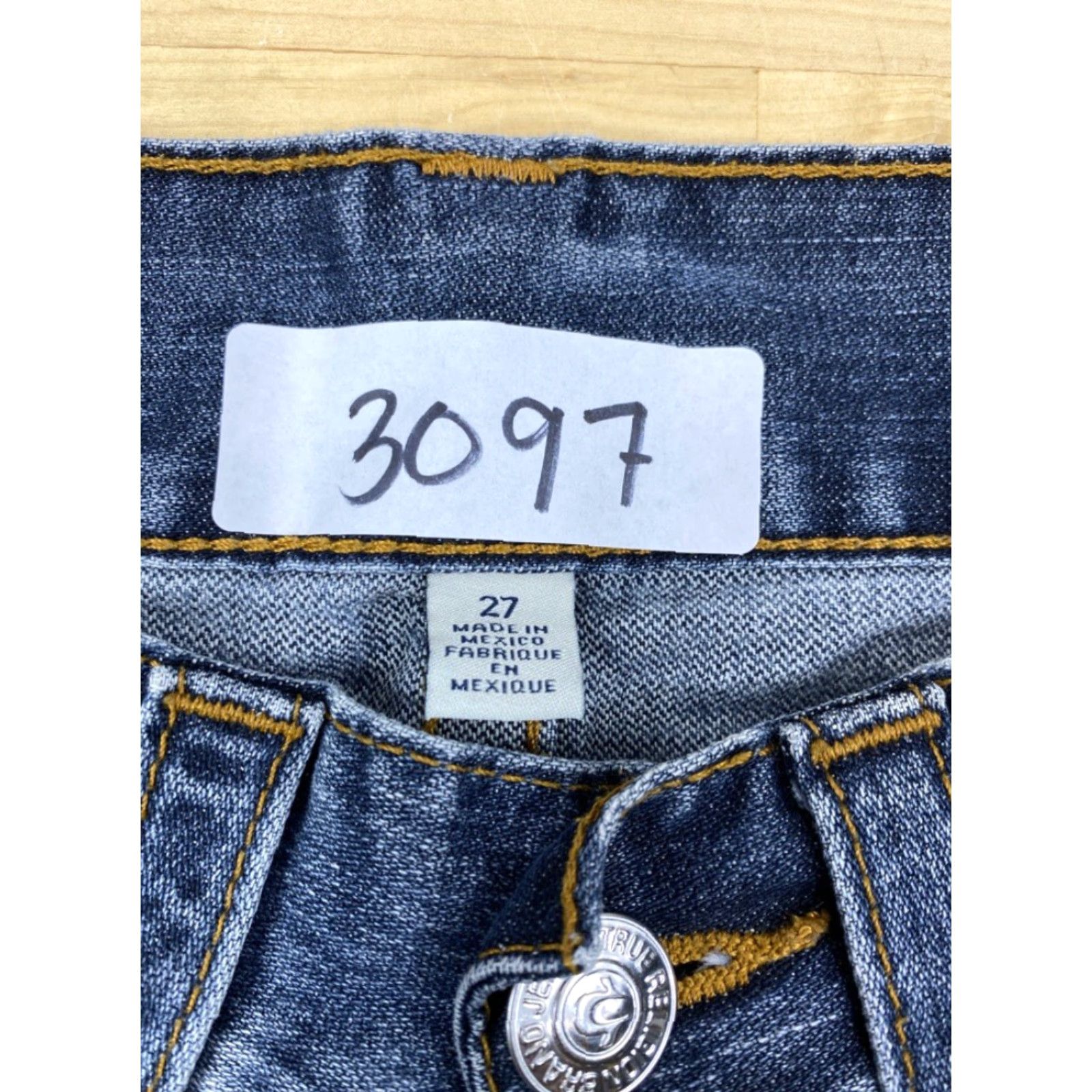 True Religion True Religion Women's Cut Off Jeans Blue Size 27 Size 27" / US 4 / IT 40 - 4 Thumbnail