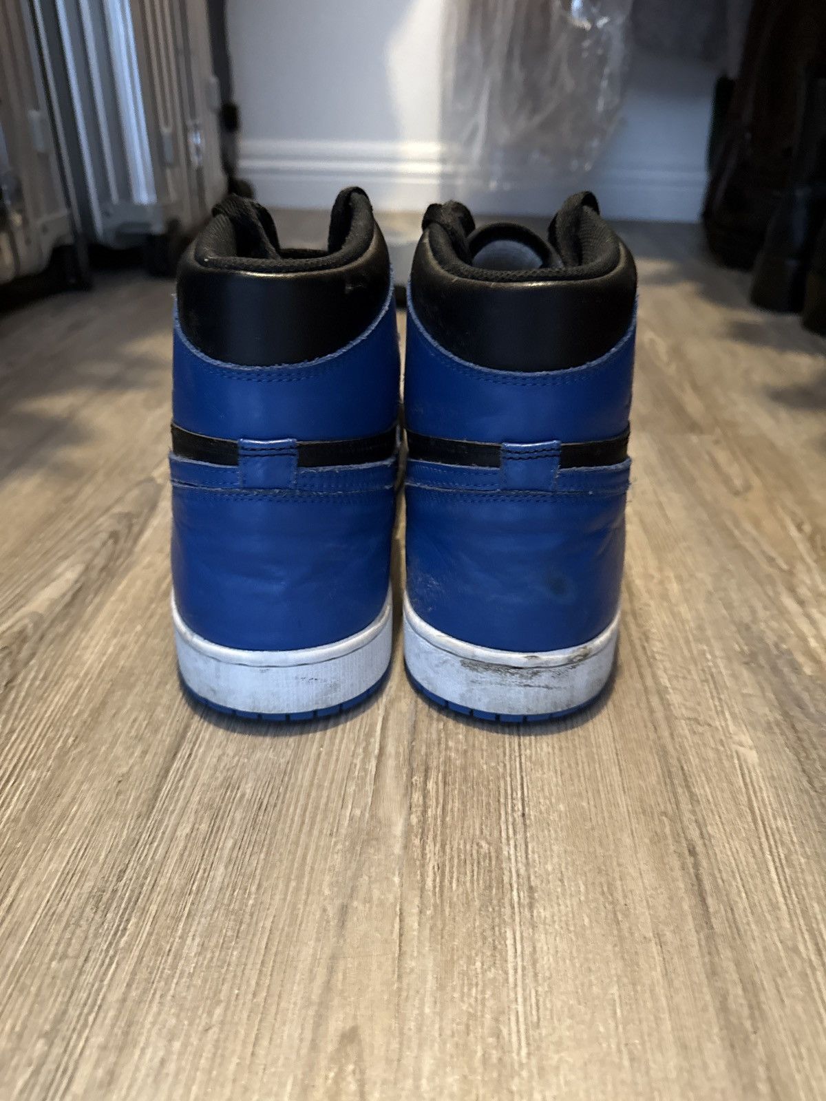 Jordan Brand Air Jordan Retro Royal 1 Size US 12.5 / EU 45-46 - 4 Thumbnail