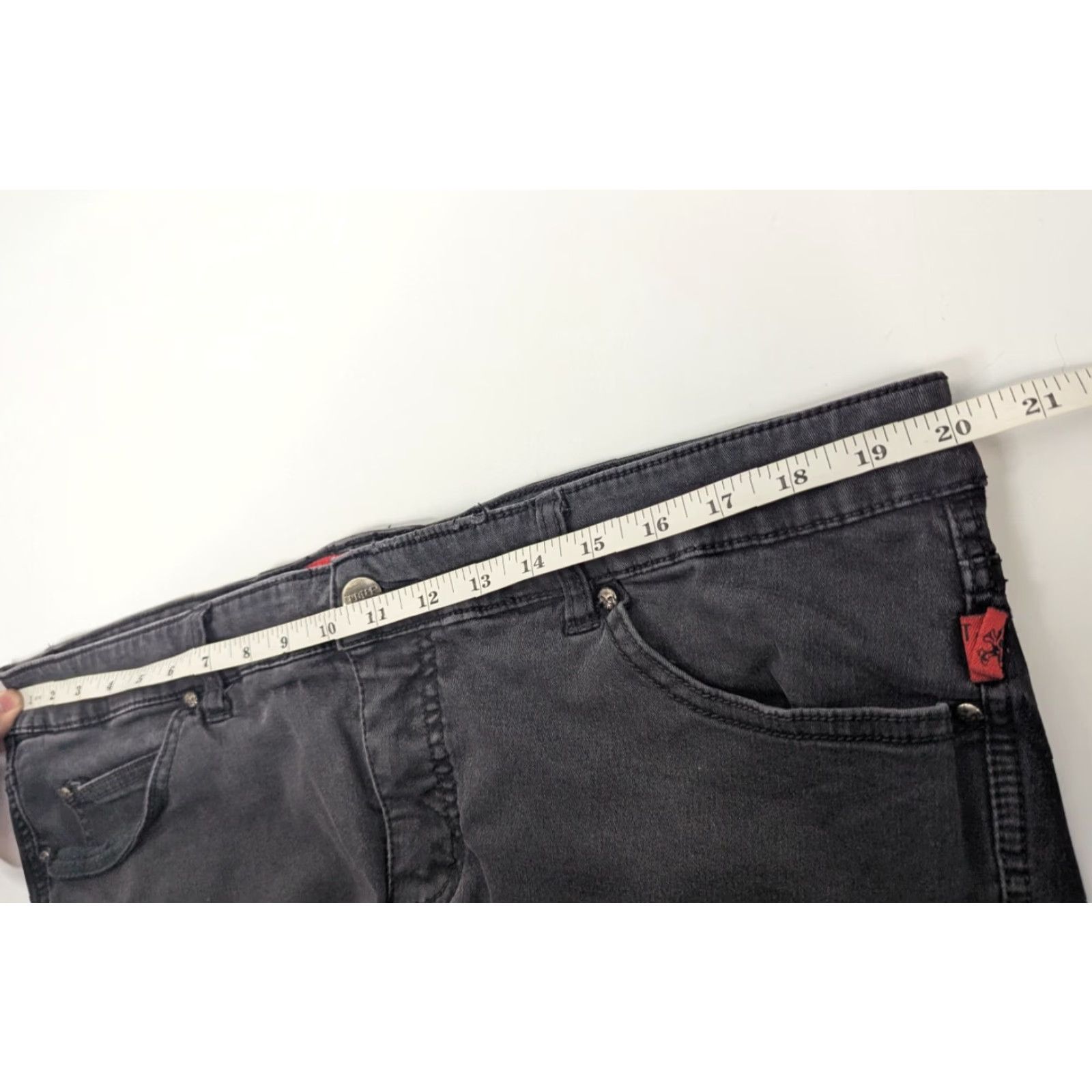 Tripp NYC Tripp NYC Black Cut Off Stretch Denim Shorts Punk Rock Goth Hot Topic 22R Women Size 40" / US 18 - 5 Thumbnail
