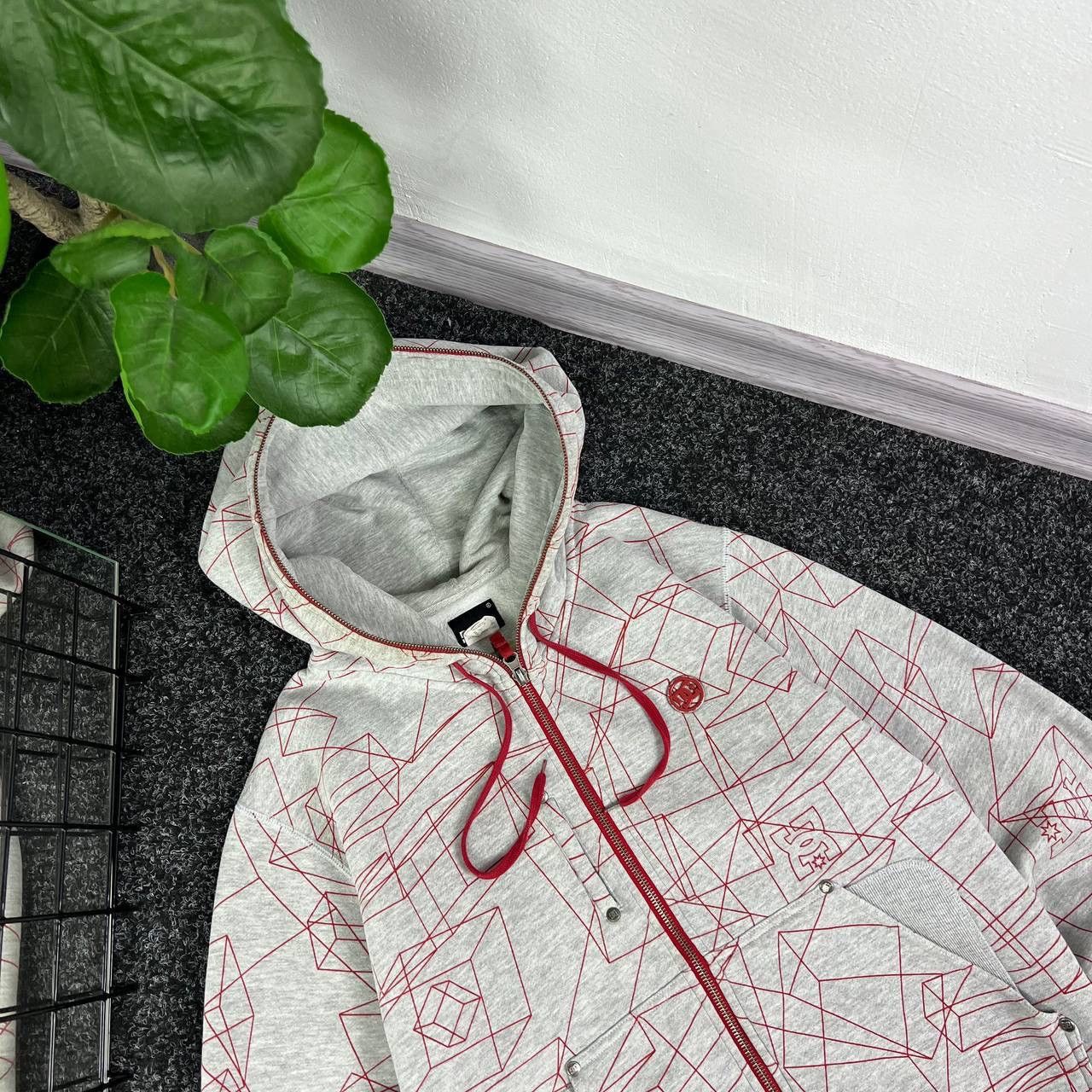 DC Full Zip Hoodie Dc Vintage Y2k Style Rare Over Print Crazy Size US S / EU 44-46 / 1 - 3 Thumbnail