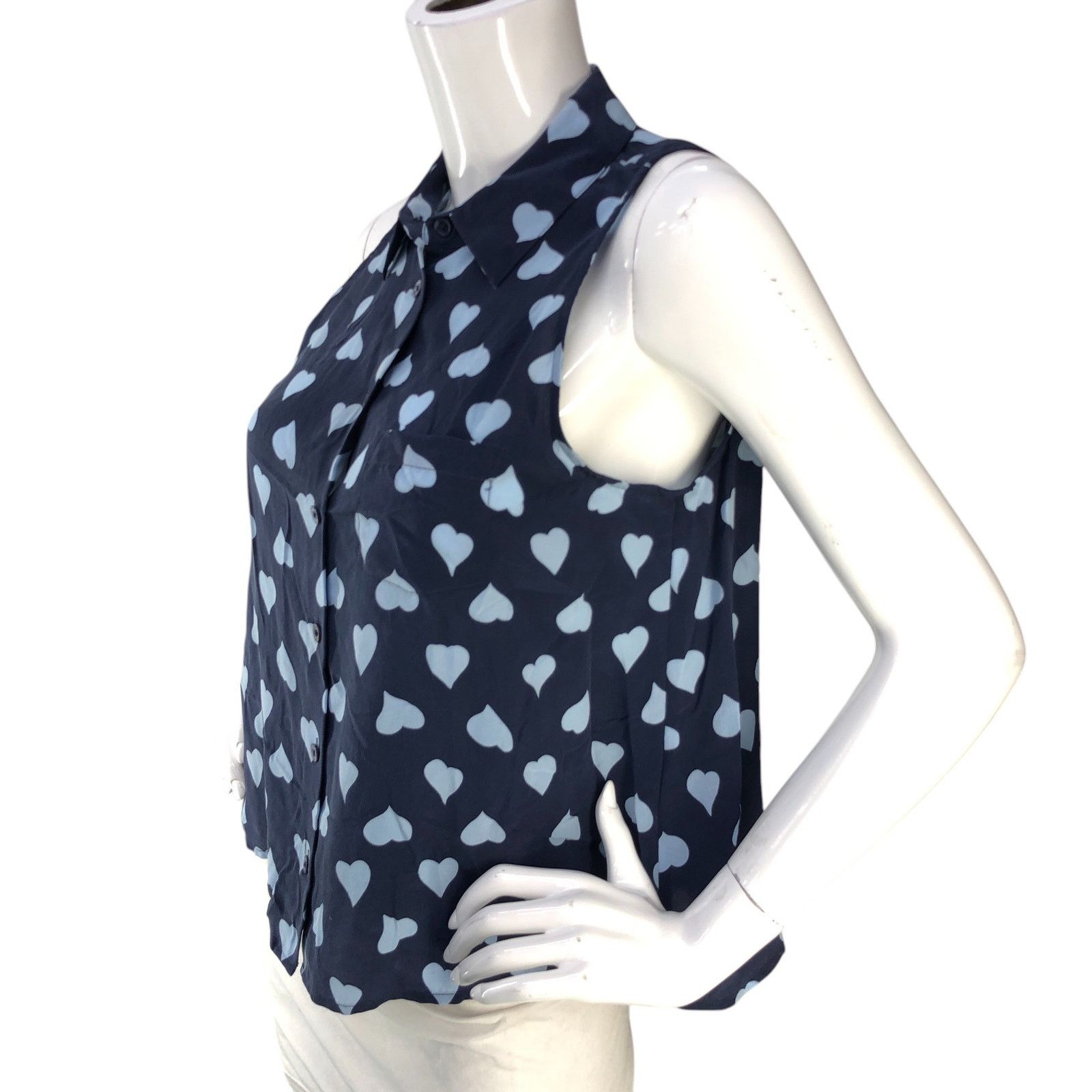 Equipment Equipment Size S Top Mina Blouse Heart Print *TINY FLAW Size S / US 4 / IT 40 - 4 Thumbnail