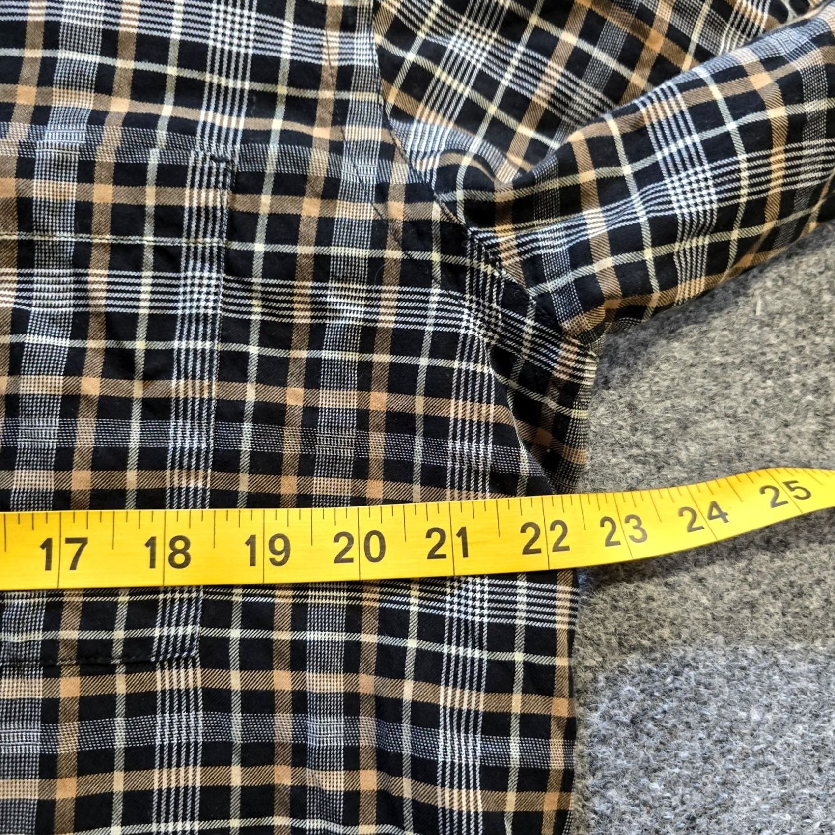 Everlane Everlane Top Women Size 4 Brown Black Plaid Button-Up Boxy Oversized Casual Shirt Size S / US 4 / IT 40 - 5 Thumbnail