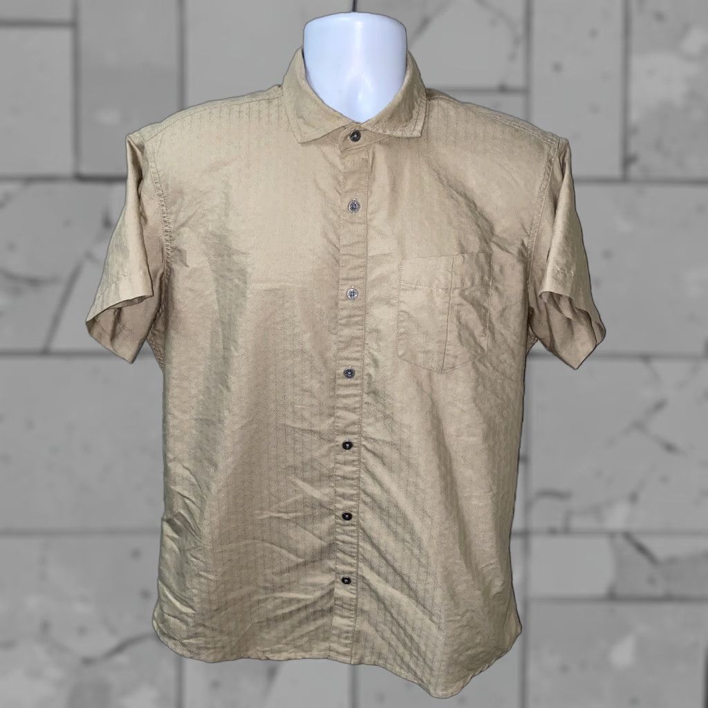 Vintage Kuhl Shirt Mens Beige Short Sleeve Button Front Size L Button-Up Collared Cotton/Polyester Regular Carded Vintage No Size US L / EU 52-54 / 3 - 1 Thumbnail