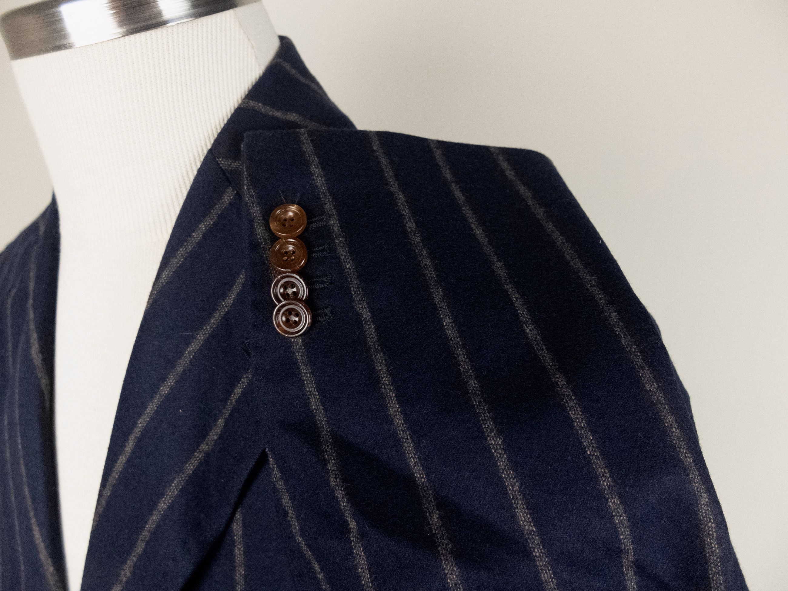 SARTORIO Napoli by Kiton navy blue wool cashmere suit 44 54