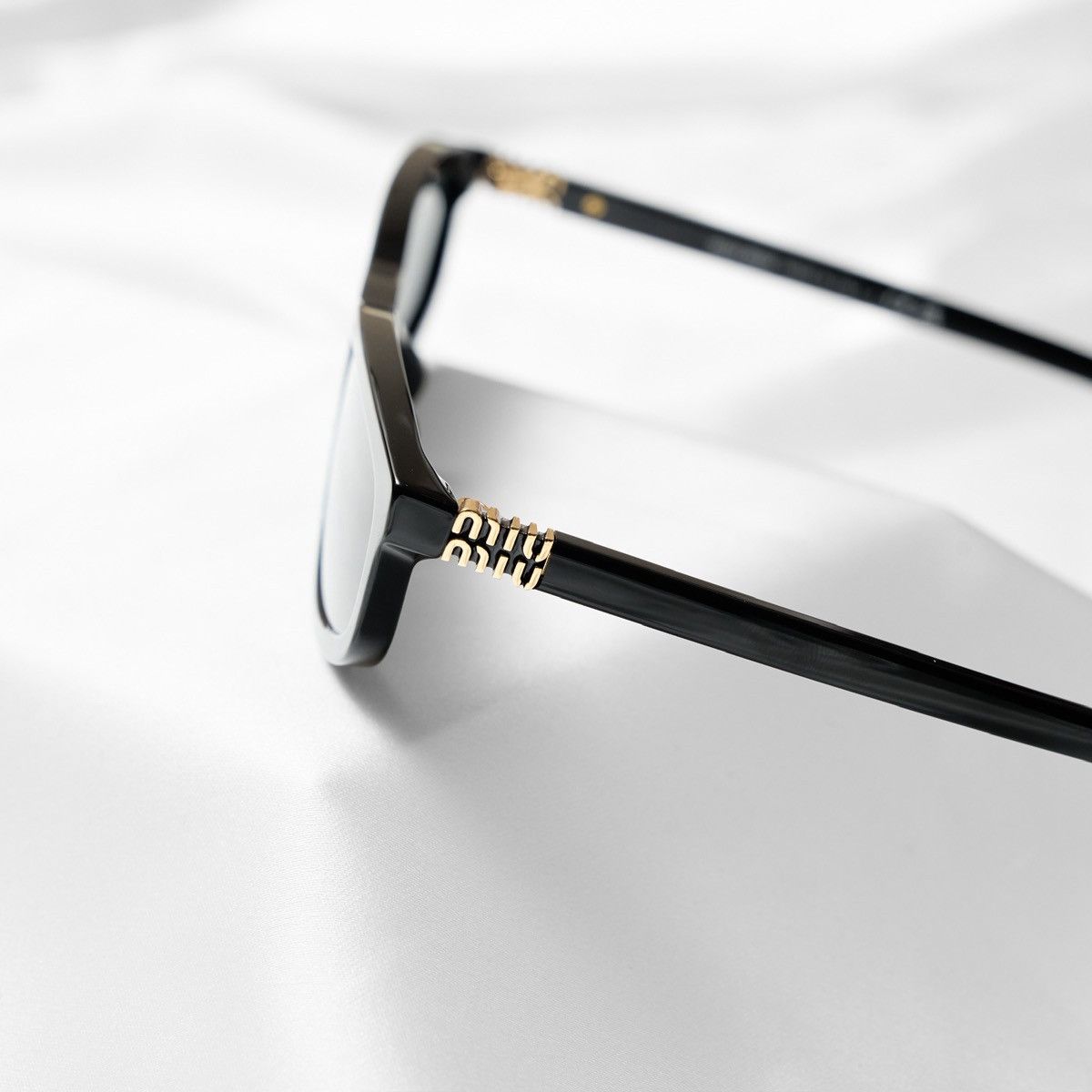 Miu Miu MIU MIU 0MU A06S 16K08Z SUNGLASSES Size ONE SIZE - 3 Thumbnail