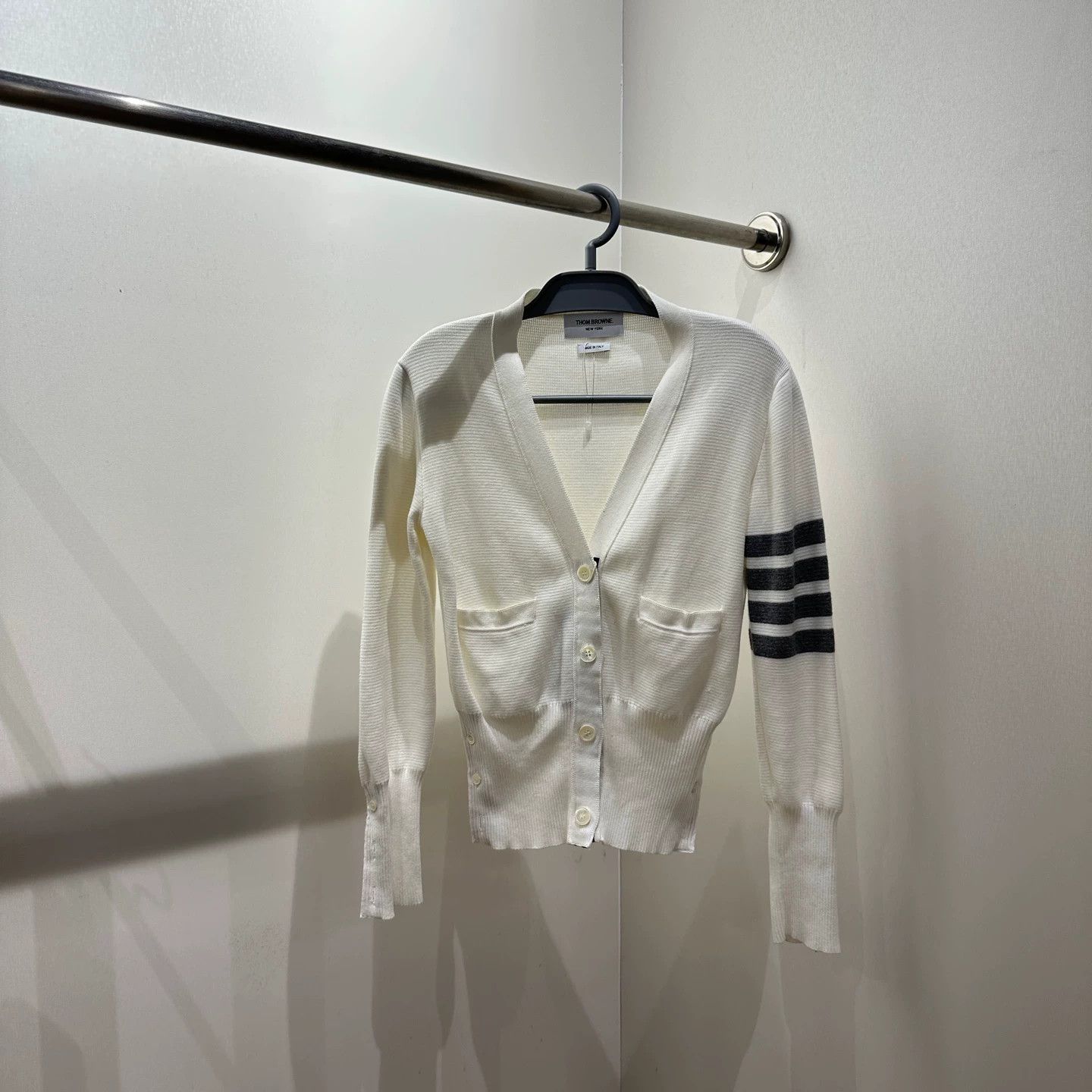 Thom Browne TB mar580 4-Bar knit cardigan 36 cotton Size XS / US 0-2 / IT 36-38 - 1 Thumbnail