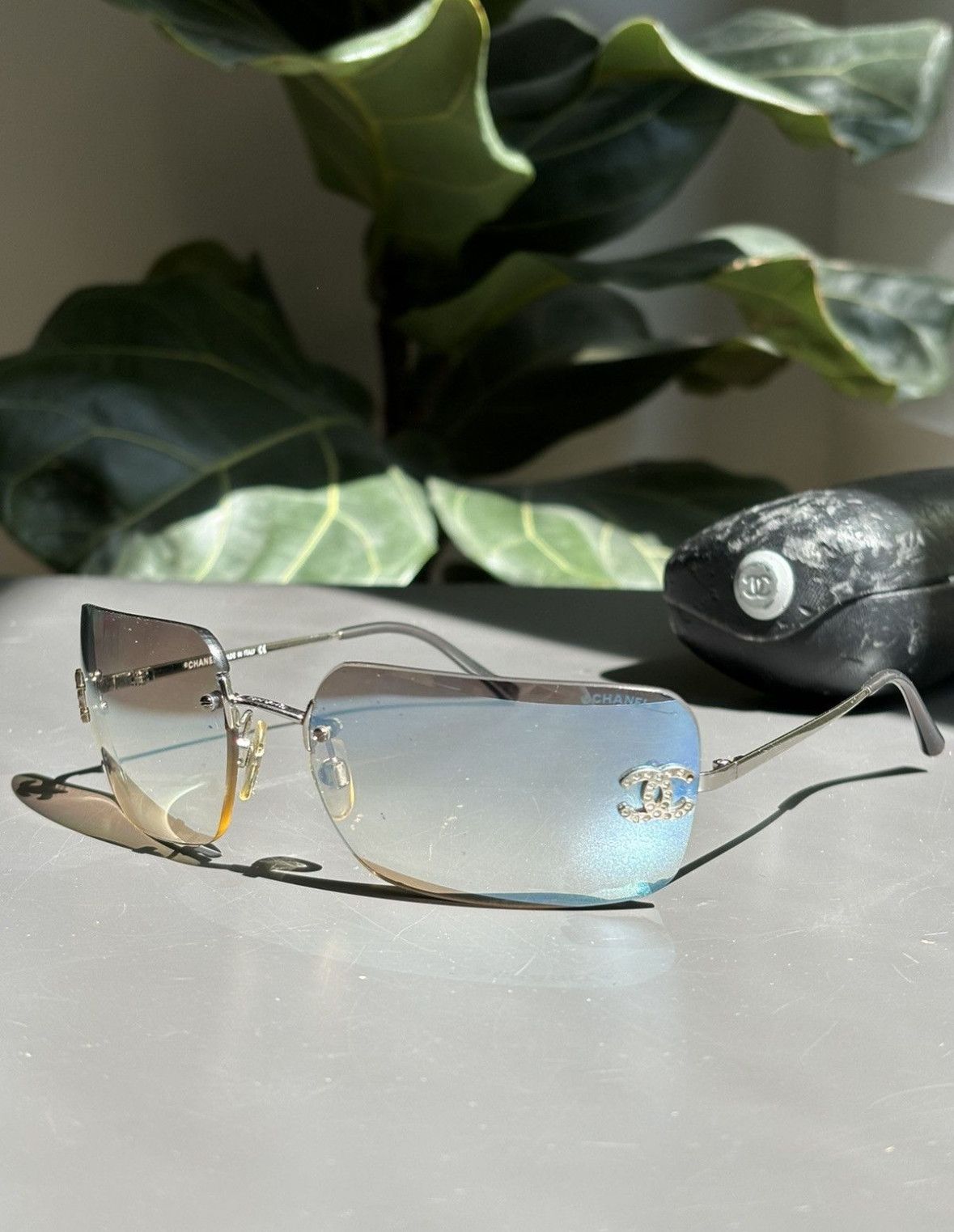 CHANEL Sunglasses 4017-D Mask Rimless Rhinestone Vintage