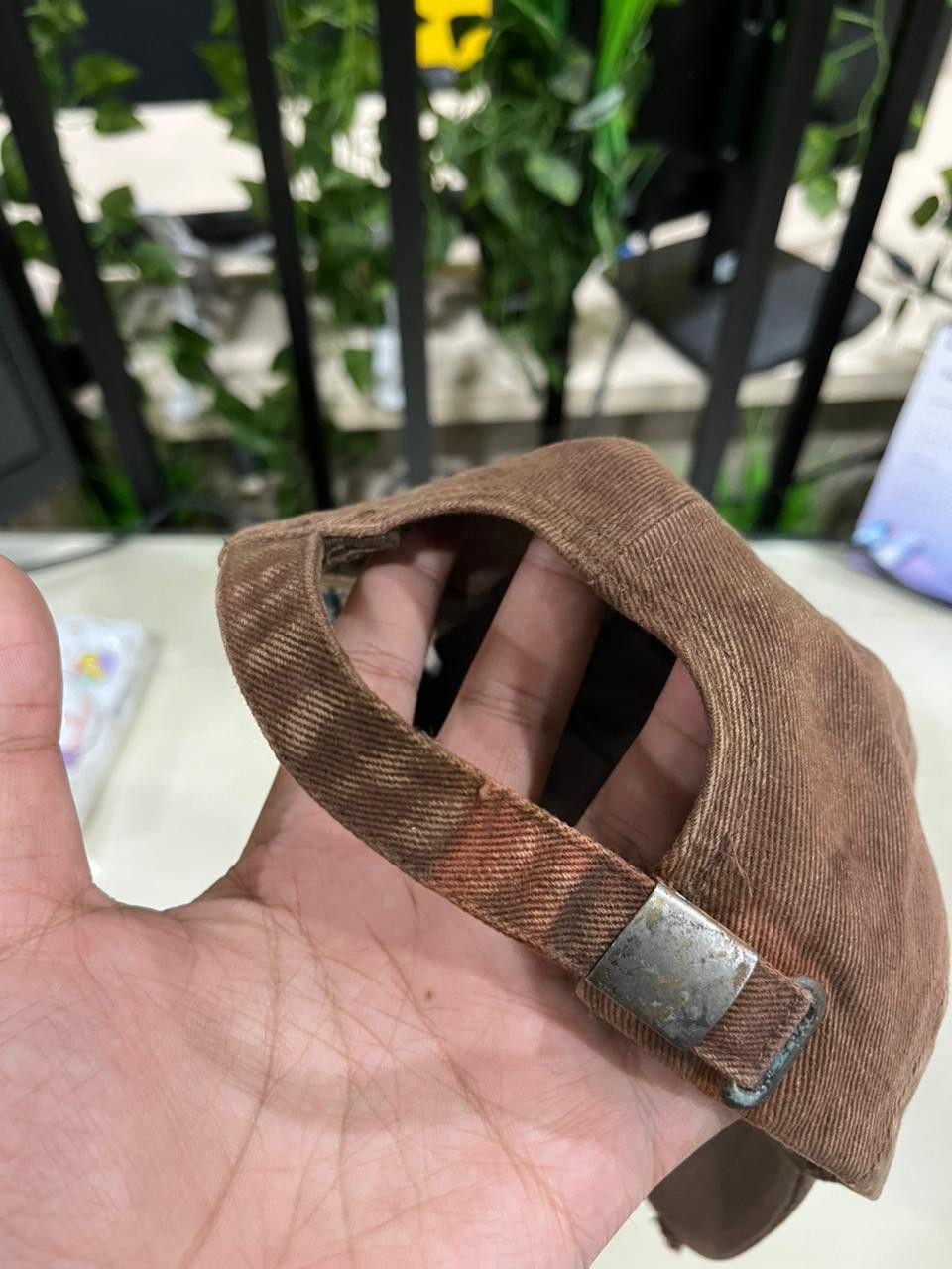 Other Cheveux Y2K Tiger Distressed Brown Faded Look Size ONE SIZE - 7 Thumbnail