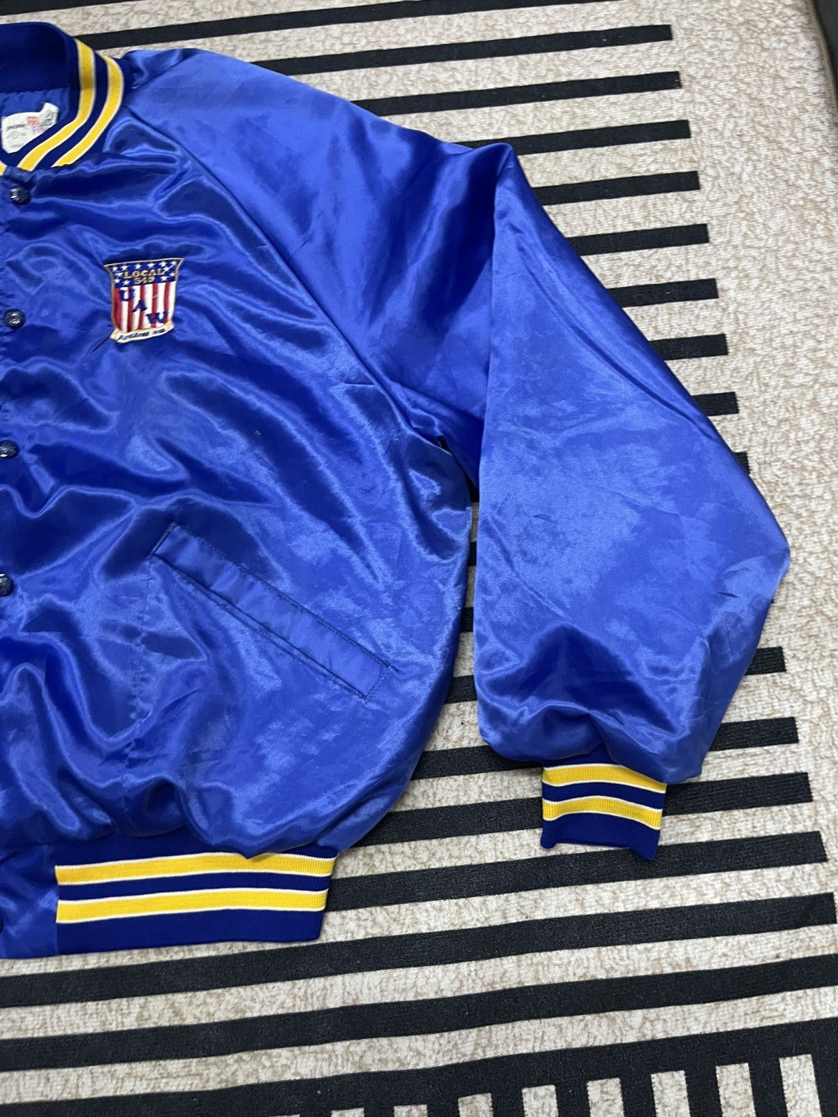 Vintage 80s UNION LOCAL UAW 148 AEROSPACE SATIN BOMBER JACKET XL Size US XL / EU 56 / 4 - 5 Thumbnail