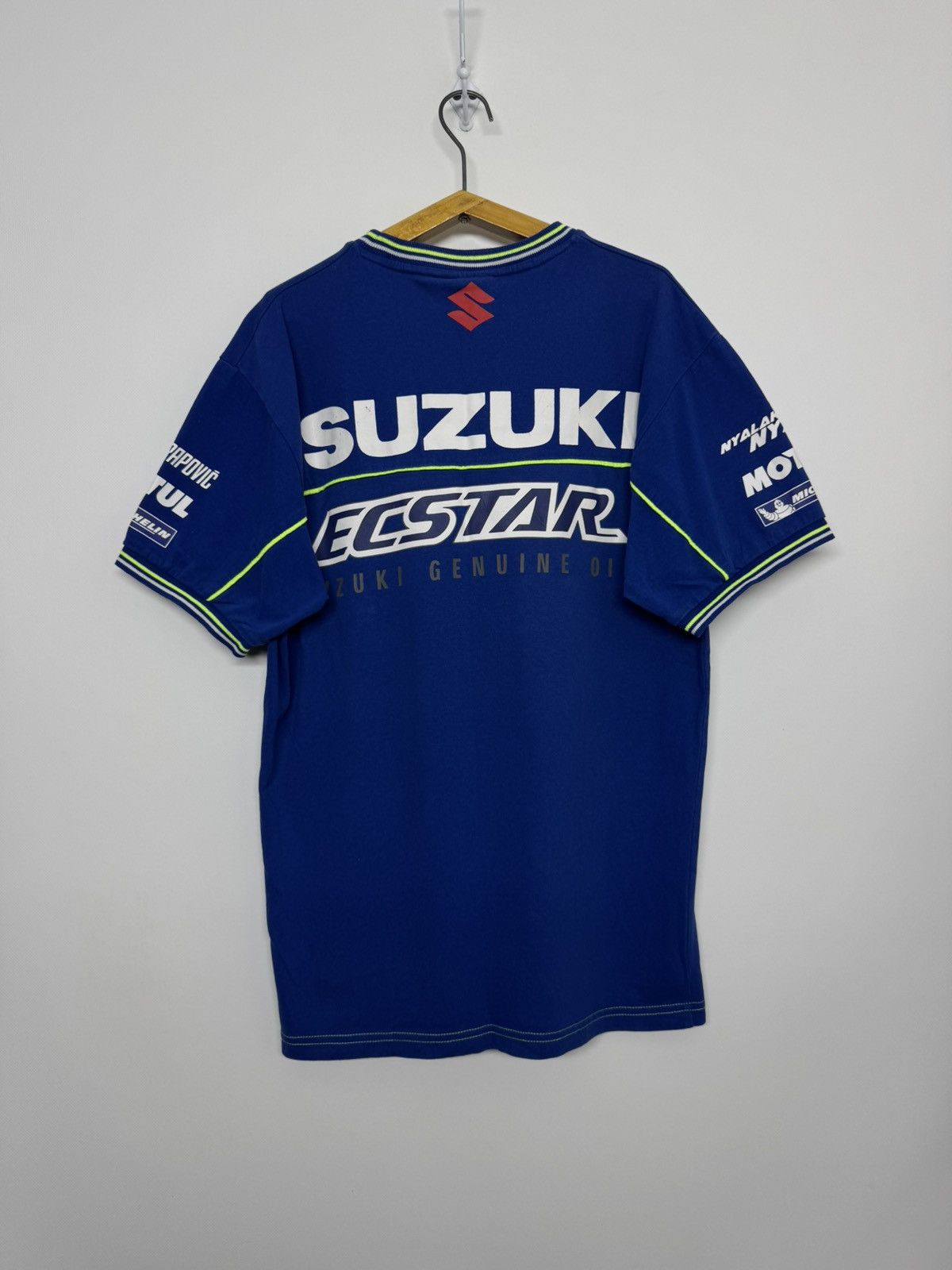 Vintage Vintage Y2k Suzuki Racing Big Logo T Shirt Size US M / EU 48-50 / 2 - 2 Thumbnail
