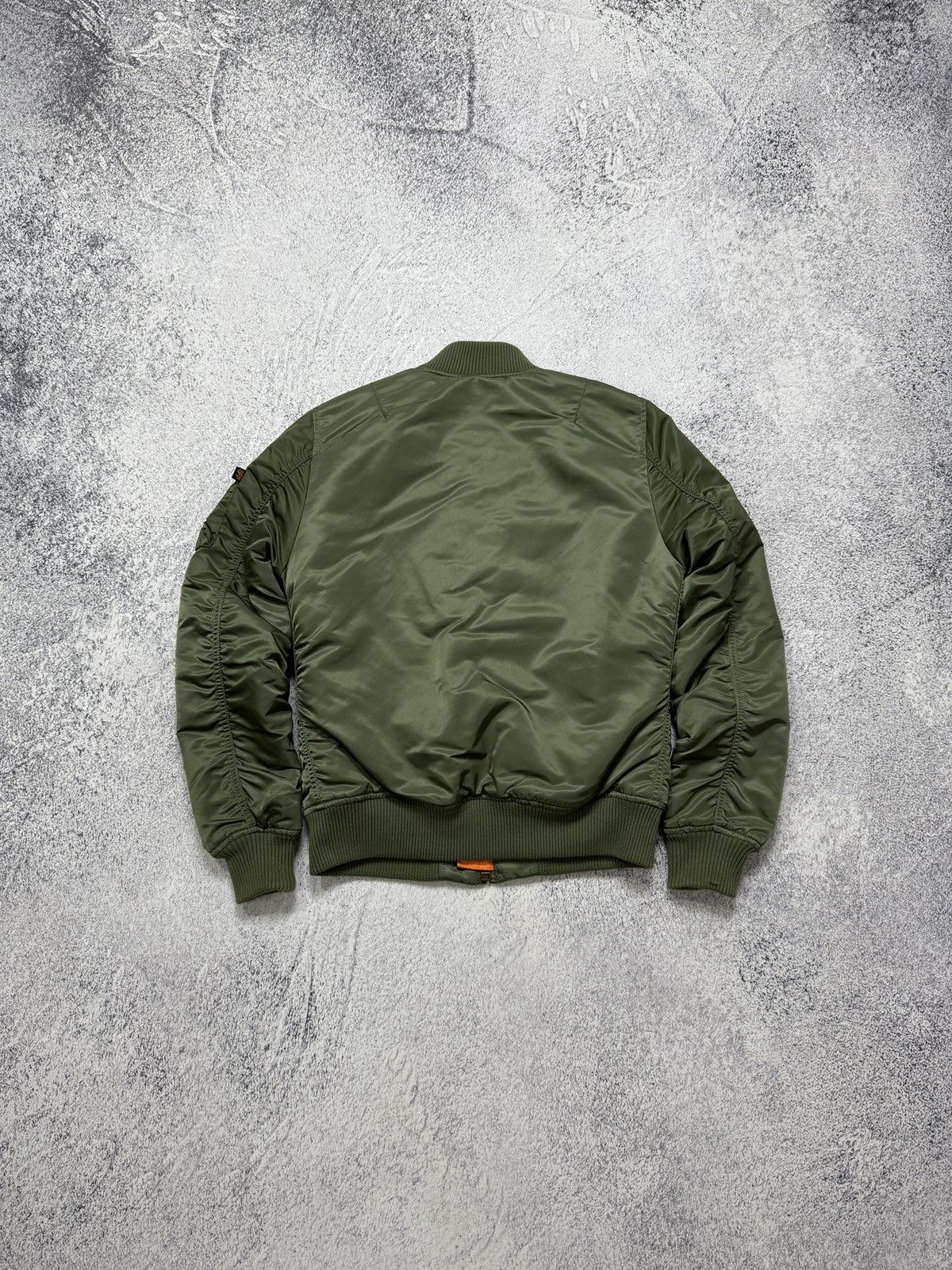 Alpha Industries Alpha Industries Type MA-1 Intermediate USA Bomber Jacket Size US L / EU 52-54 / 3 - 11 Thumbnail