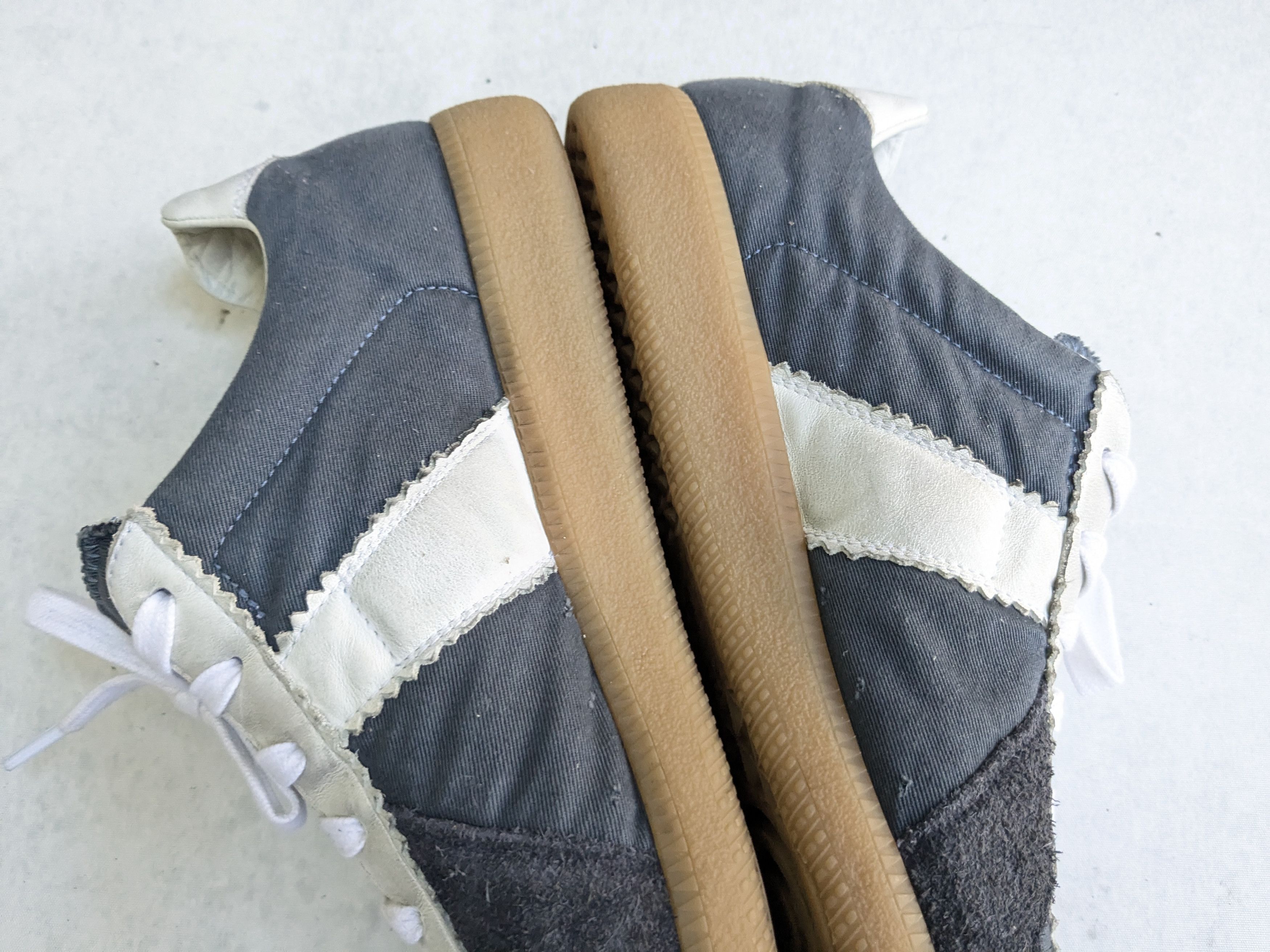 Maison Margiela Maison Margiela Replica GAT Navy Blue 12 45 Low Tops Size US 12 / EU 45 - 9 Thumbnail