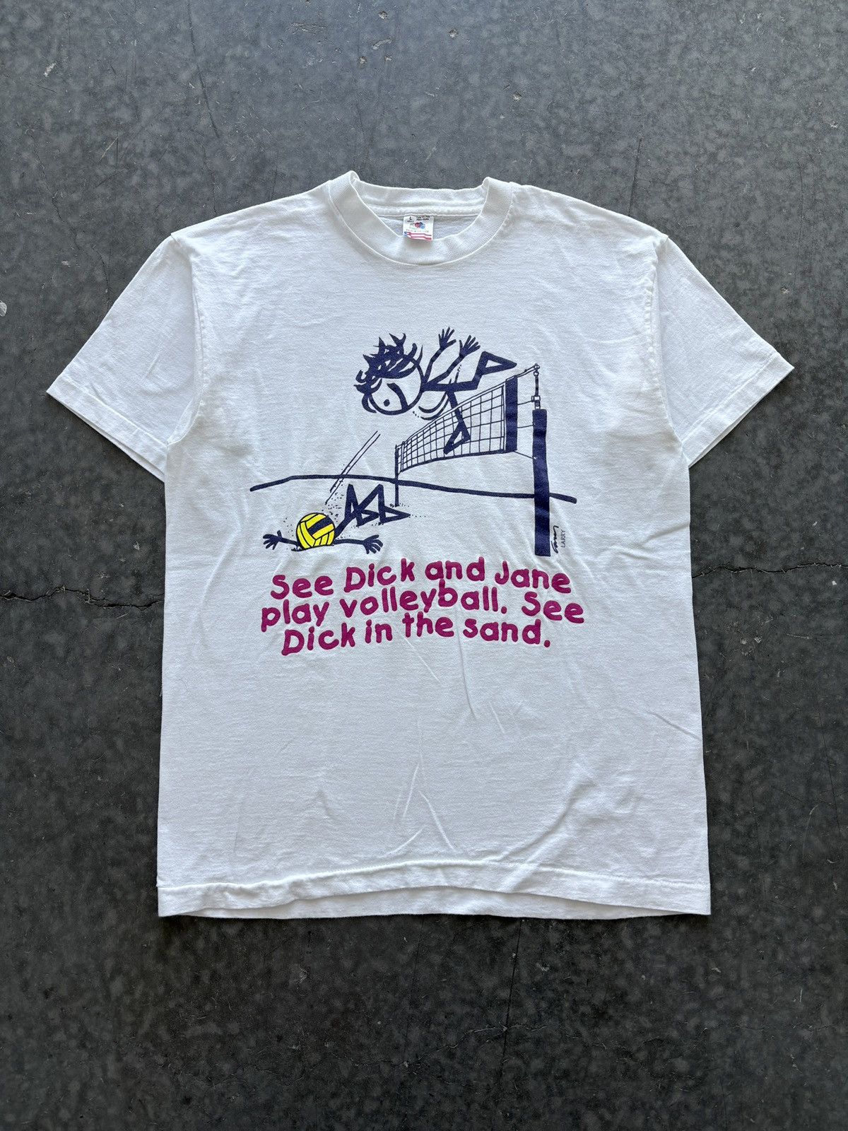 Fruit Of The Loom Vintage 90s Dick and Jane Volleyball Graphic Tee Size US L / EU 52-54 / 3 - 1 Thumbnail