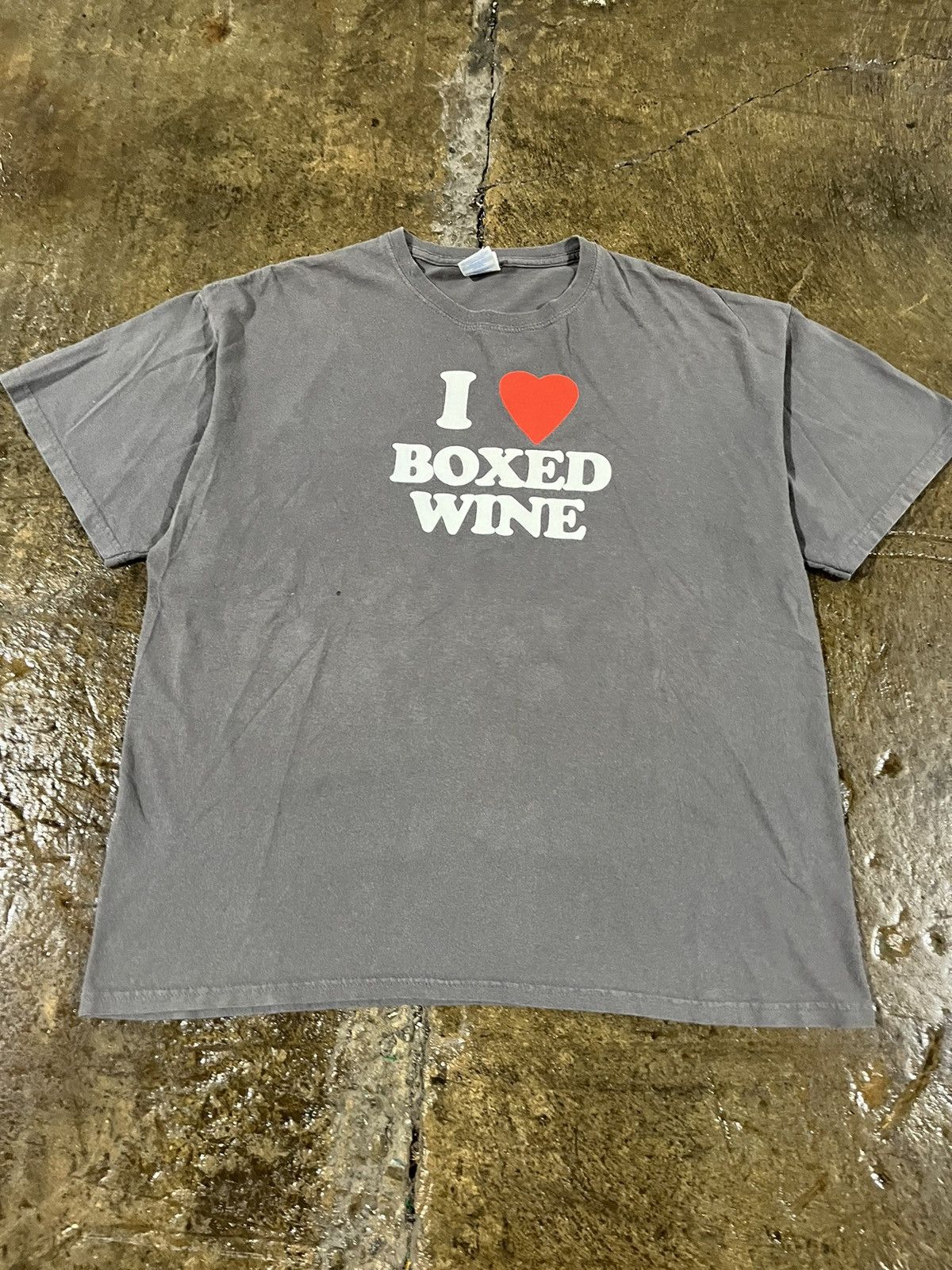Vintage Crazy Y2K I Love Boxed Wine Humor Funny Alcohol Drinking Tee Size US XL / EU 56 / 4 - 2 Thumbnail