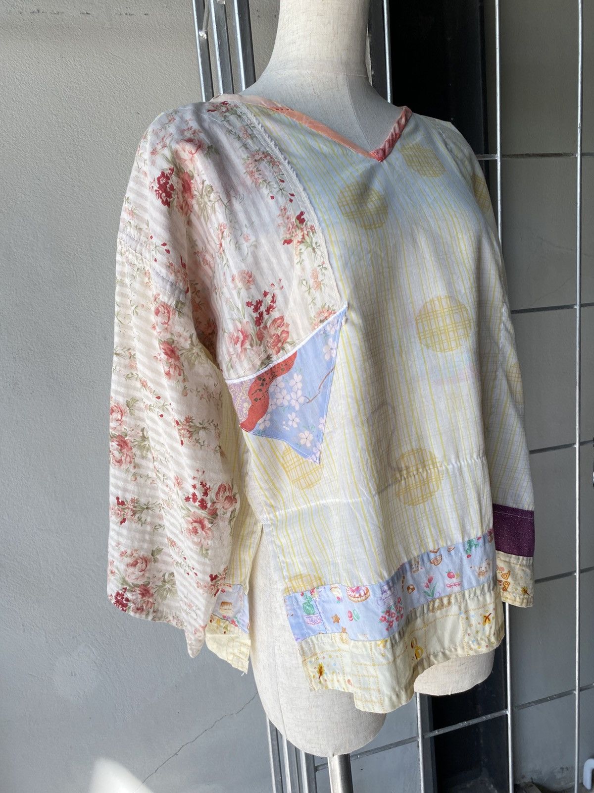 Designer × Japanese Brand Light Yellow Vintage Floral Blouse Size M / US 6-8 / IT 42-44 - 4 Thumbnail