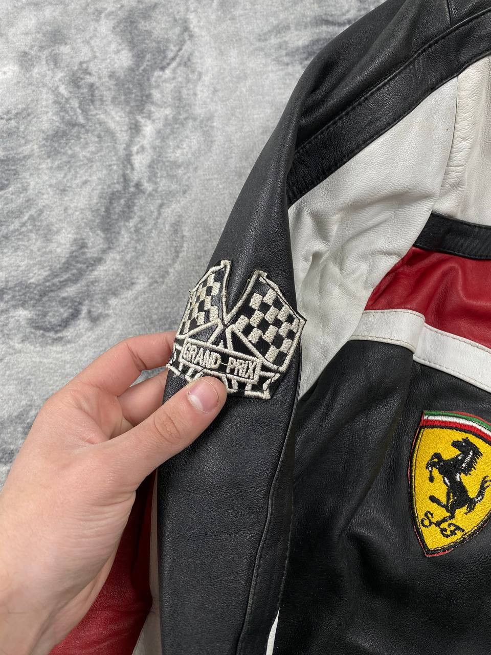 Ferrari Vintage Ferrari Racing Leather Jacket F1 Big Logo Men Size US XL / EU 56 / 4 - 11 Thumbnail