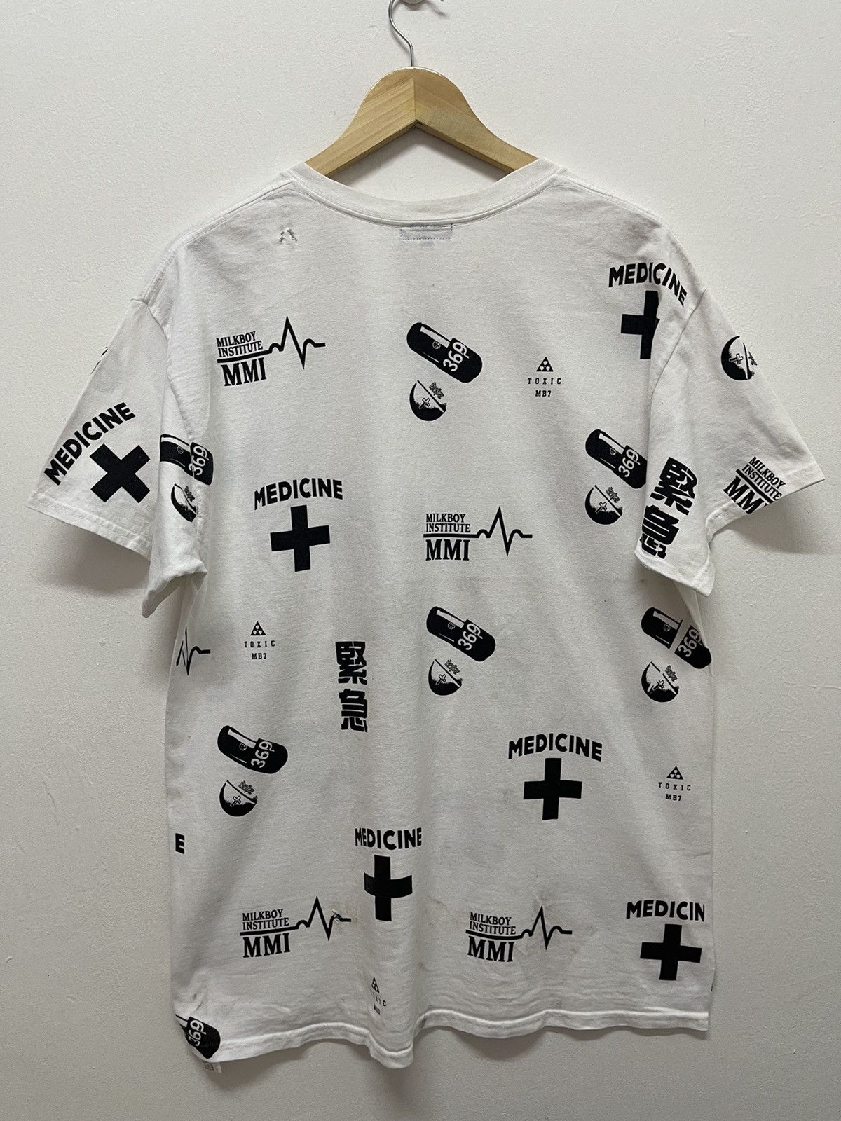 Japanese Brand 90’s MILKBOY Streetwear Medicine All Overprinted Size US L / EU 52-54 / 3 - 3 Thumbnail