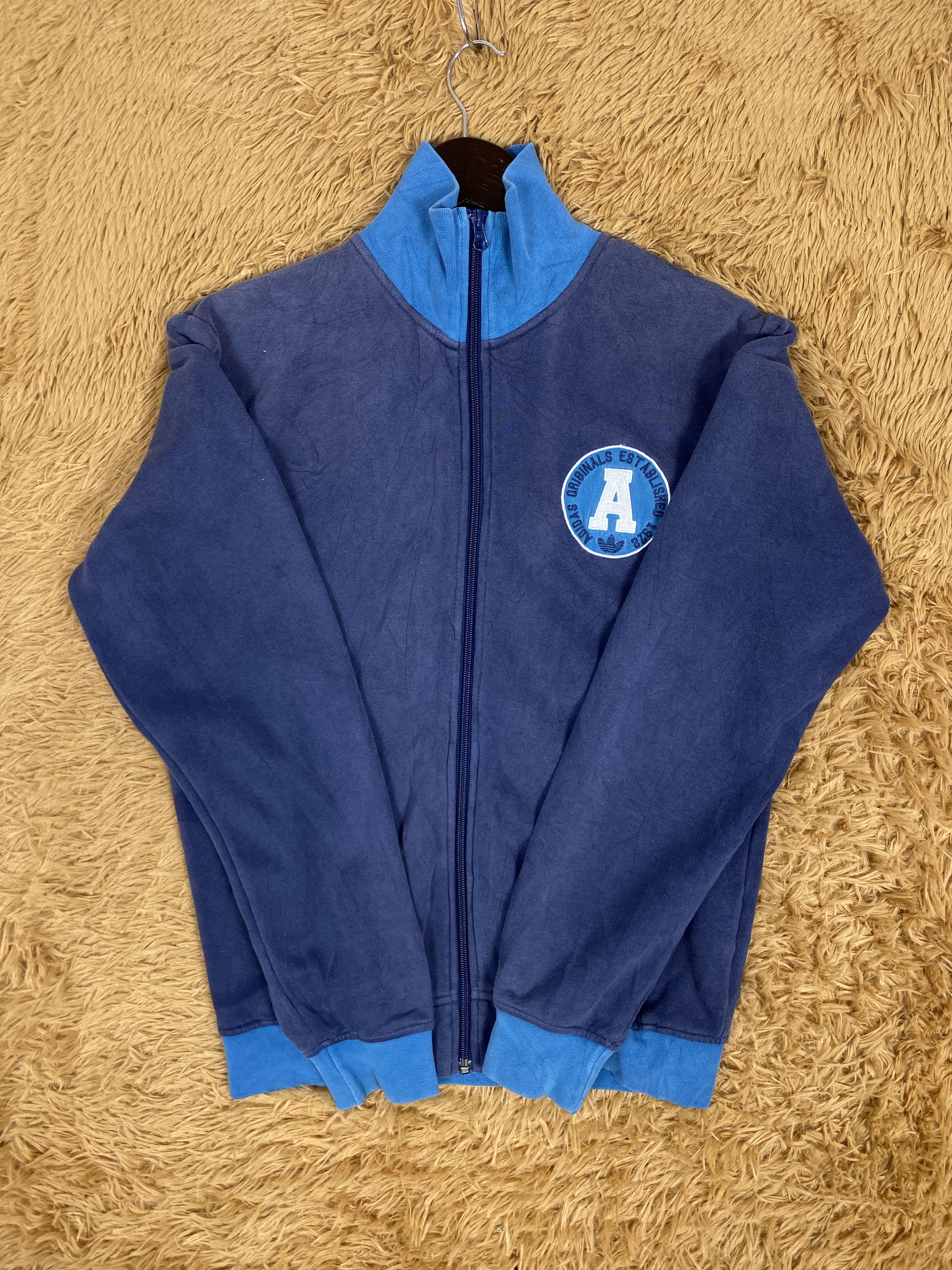 Adidas Vintage Adidas Sunfaded Blue Sweaters PS0151 Size US L / EU 52-54 / 3 - 3 Thumbnail