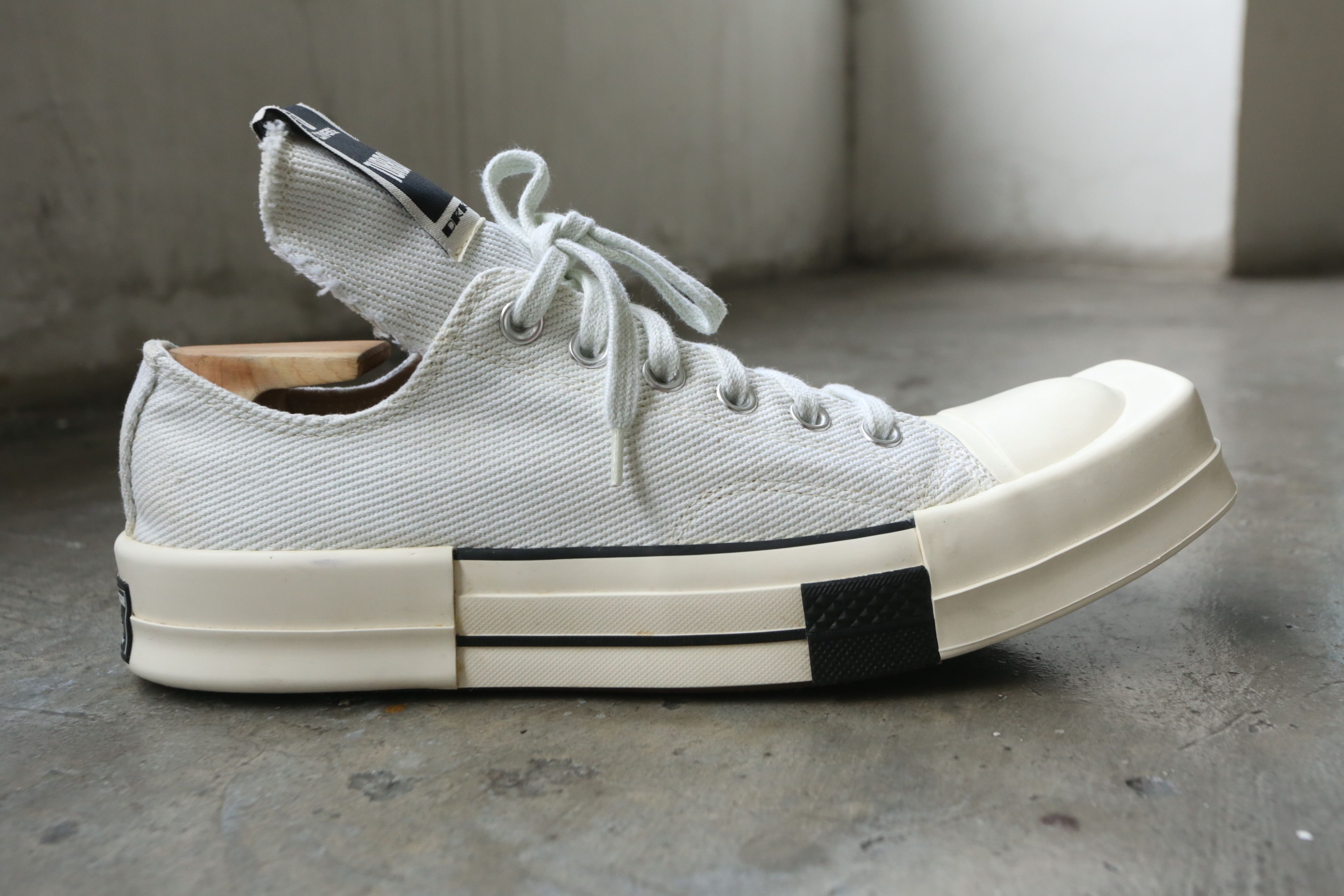 Converse × Rick Owens Drkshdw Converse - RO DRKSHDW - F/W 21 - TURBODRK Chuck 70 Ox Size US 8.5 / EU 41-42 - 2 Thumbnail