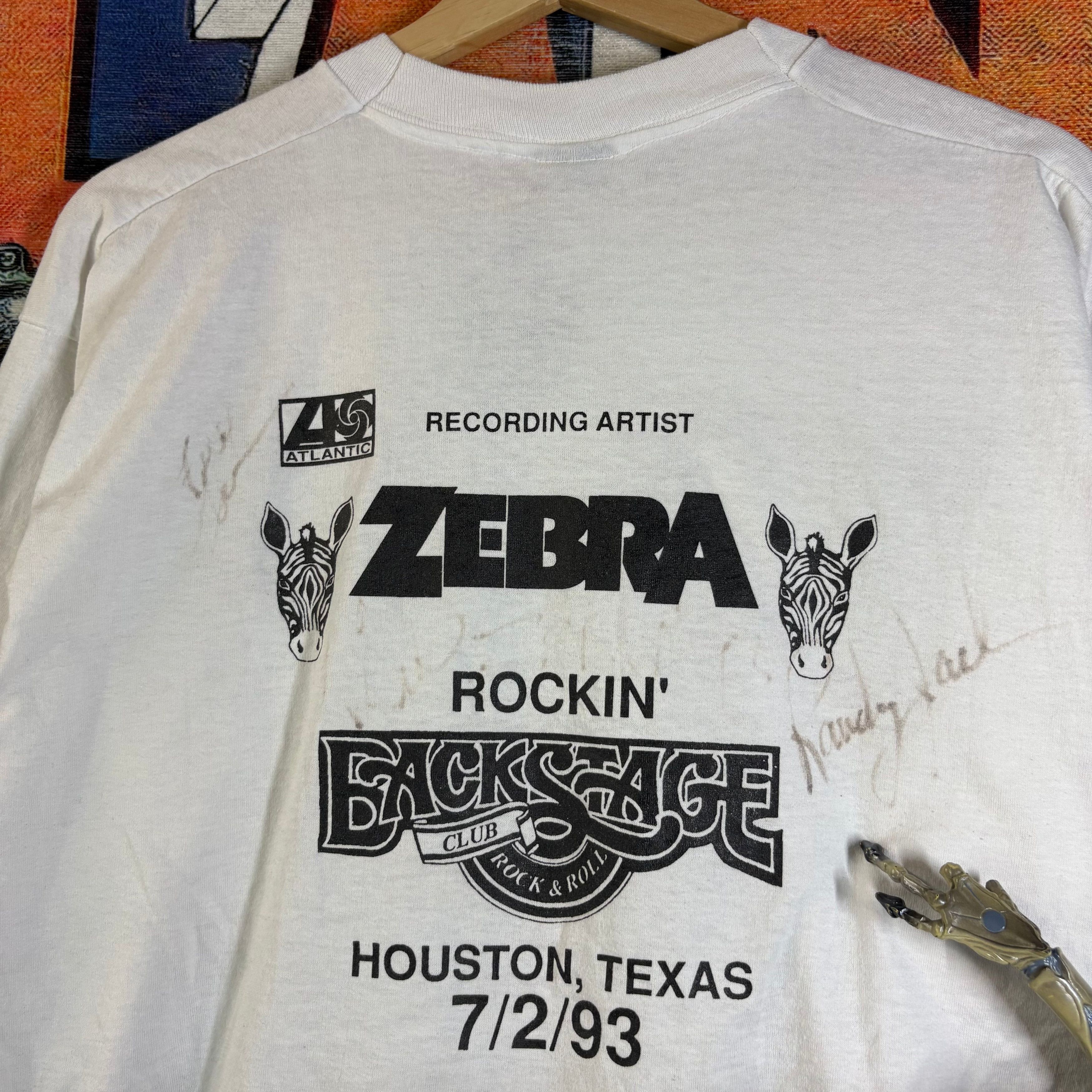 Band Tees Vintage 90s Zebra Band Tour Tee Size XL Size US XL / EU 56 / 4 - 4 Thumbnail