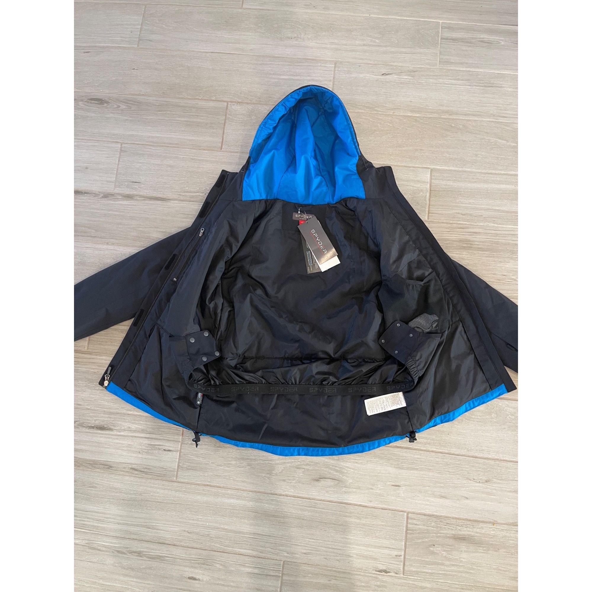 Spyder NWT SPYDER SNOWBOARDING PARADISE JACKET SZ MEDIUM Size M / US 6-8 / IT 42-44 - 14 Thumbnail