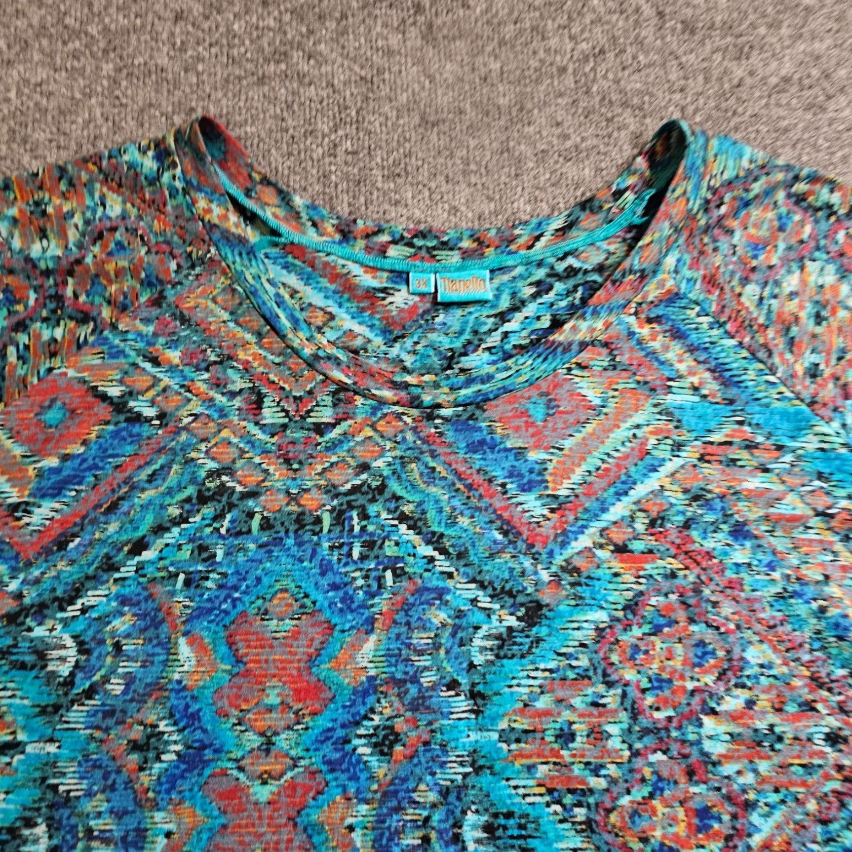 Vintage Tianello Top Womens 3X Black Green Abstract Burnout Sheer Aztec Southwest Tunic Shirt Ladies 3X Green Aztec Burnout Sheer 3/4 Sleeve Women's Blouse Size XXL / US 16-18 / IT 52-54 - 2 Thumbnail