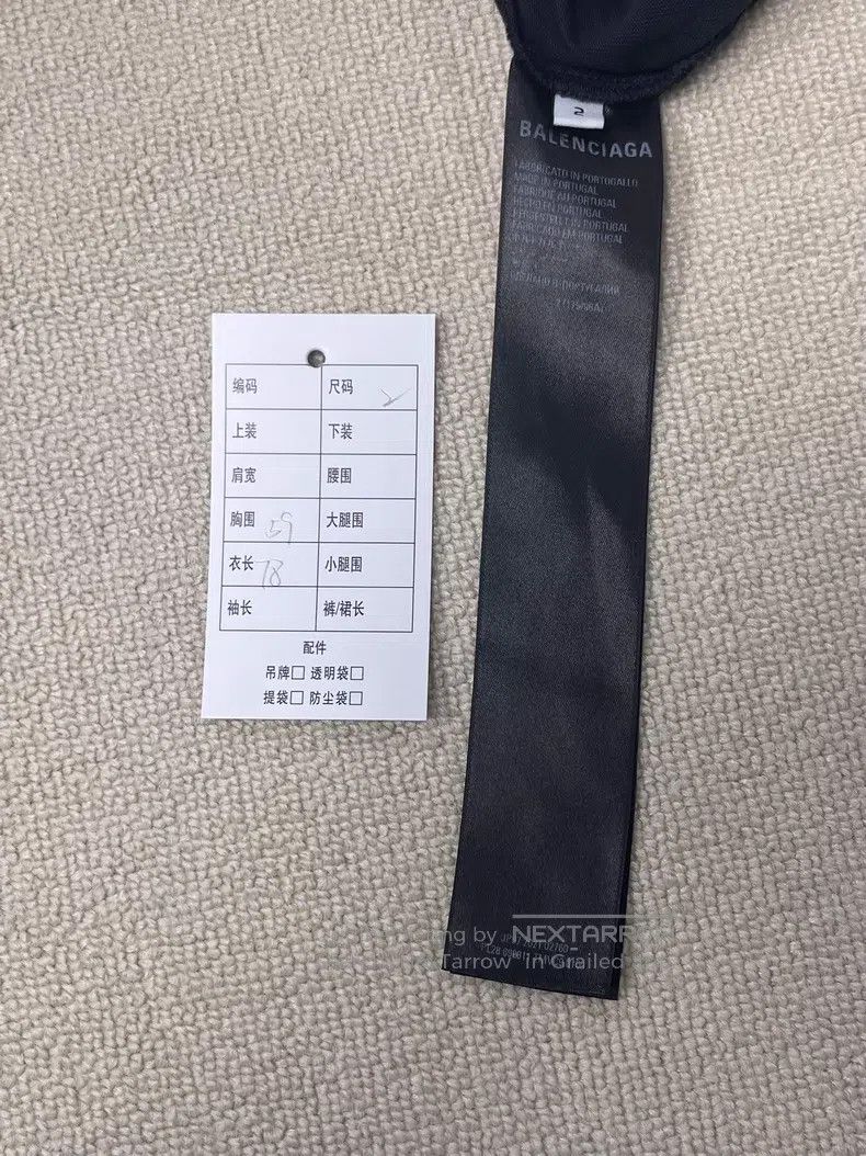 Balenciaga Balenciaga Logo Letter Speed Hunter Printed Inverted Desig Size US M / EU 48-50 / 2 - 4 Thumbnail