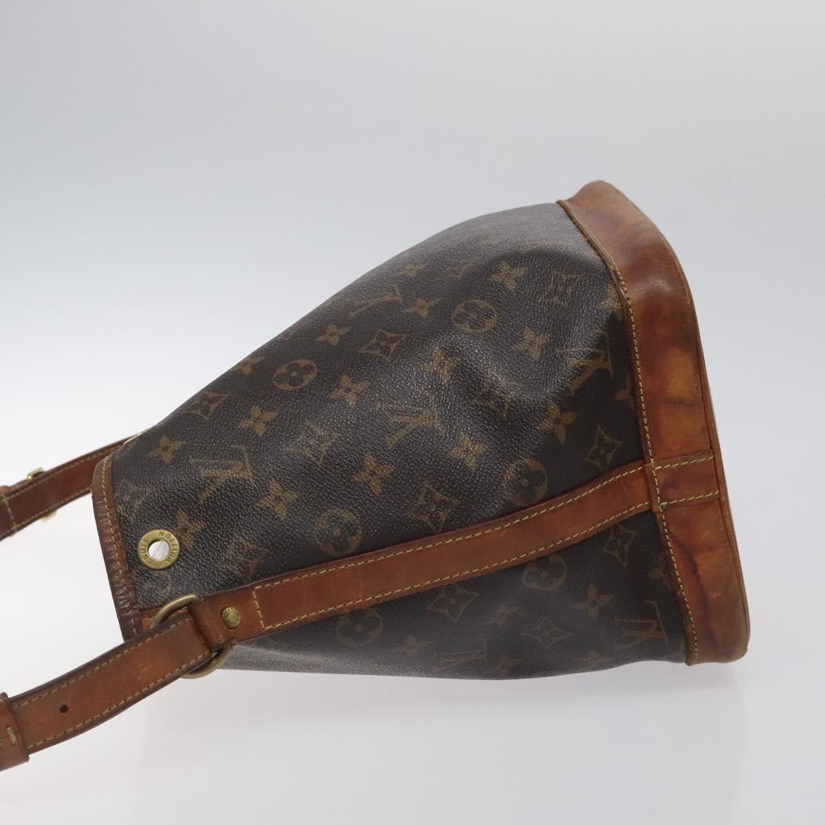 Louis Vuitton LOUIS VUITTON Monogram Noe BB Shoulder Bag M40817 Size ONE SIZE - 4 Thumbnail