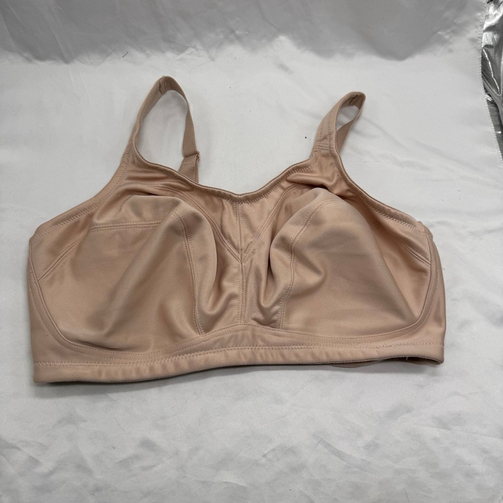 NBDN Nobrandedon Lunaire high impact Sports Bra Size ONE SIZE - 1 Thumbnail
