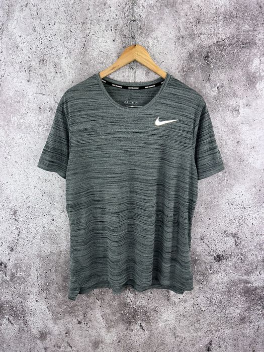 thermo shirt nike