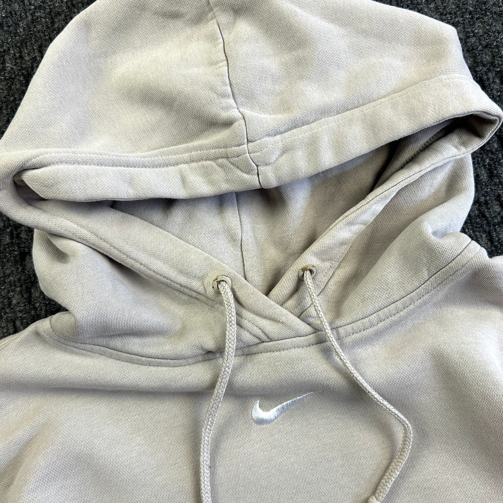 Nike VINTAGE Nike Hoodie Center Swoosh Boxy Fit Drop Shoulder Gray M Womens Sweater Size M / US 6-8 / IT 42-44 - 2 Thumbnail