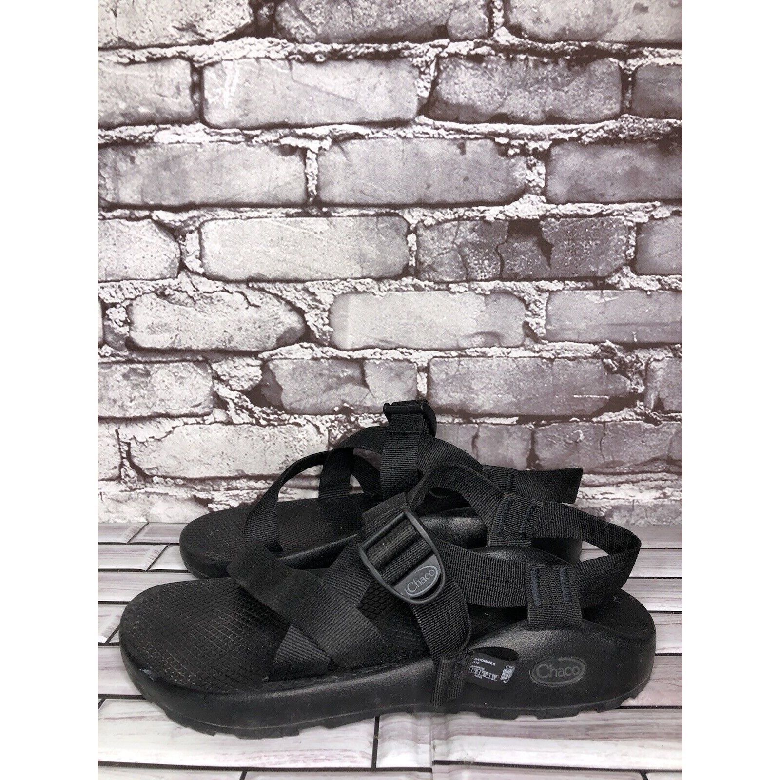 Chaco Chaco Black Synthetic Cross Strap Hiking Rubber Sole Sandals Size US 9 / EU 42 - 5 Thumbnail