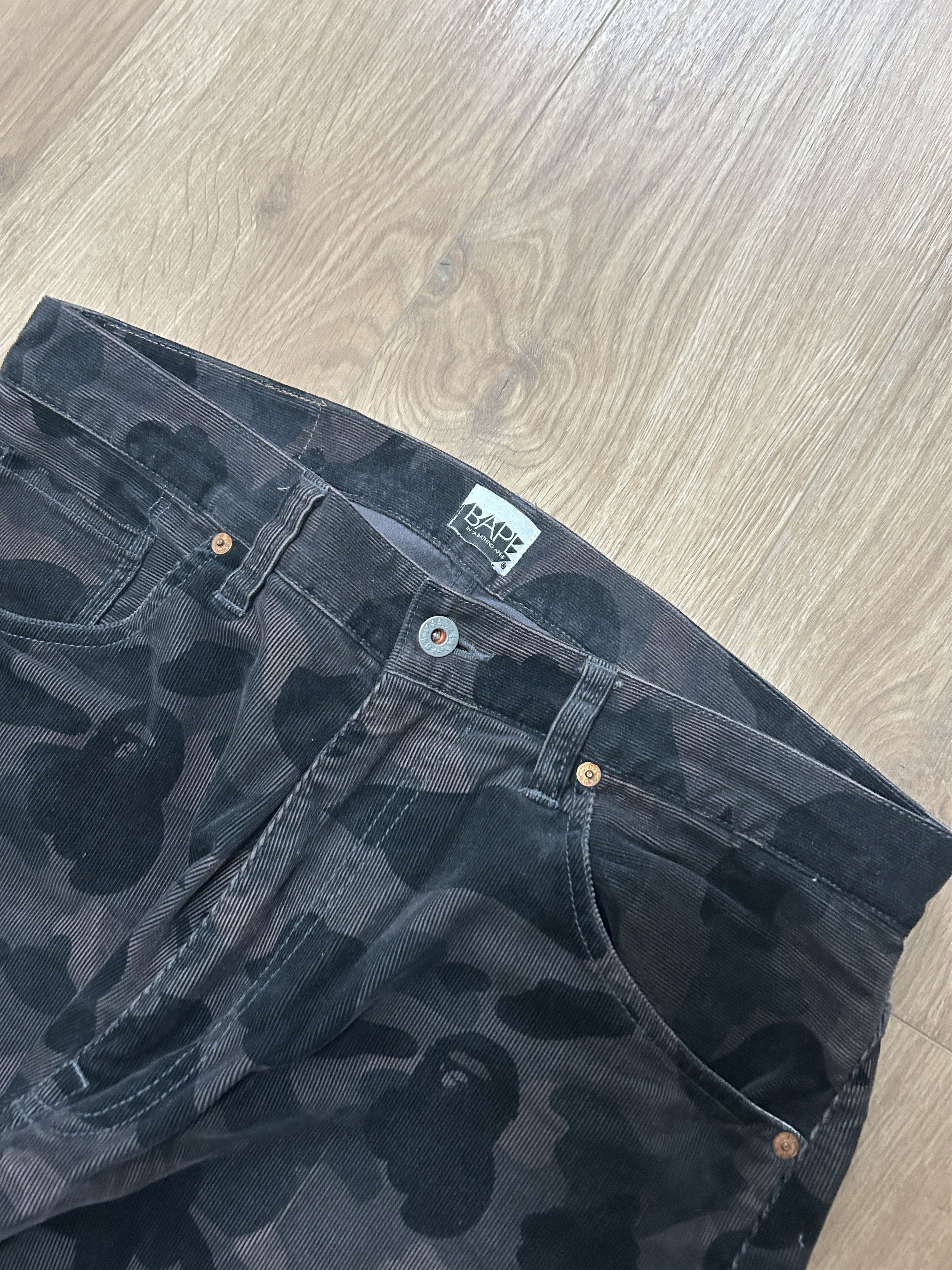 Bape OG Bape Camo Corduroy Pants Size US 34 / EU 50 - 2 Thumbnail
