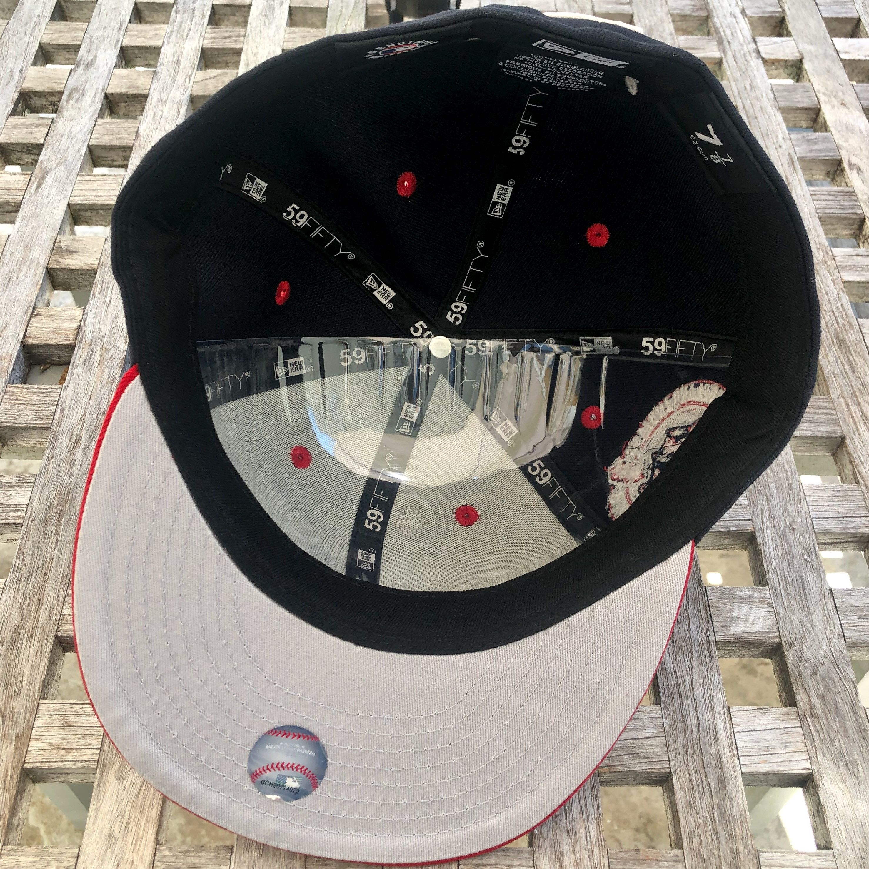 New Era Cleveland Indians Chief Wahoo Headdress 59FIFTY Hat 7 7/8 Size ONE SIZE - 6 Thumbnail