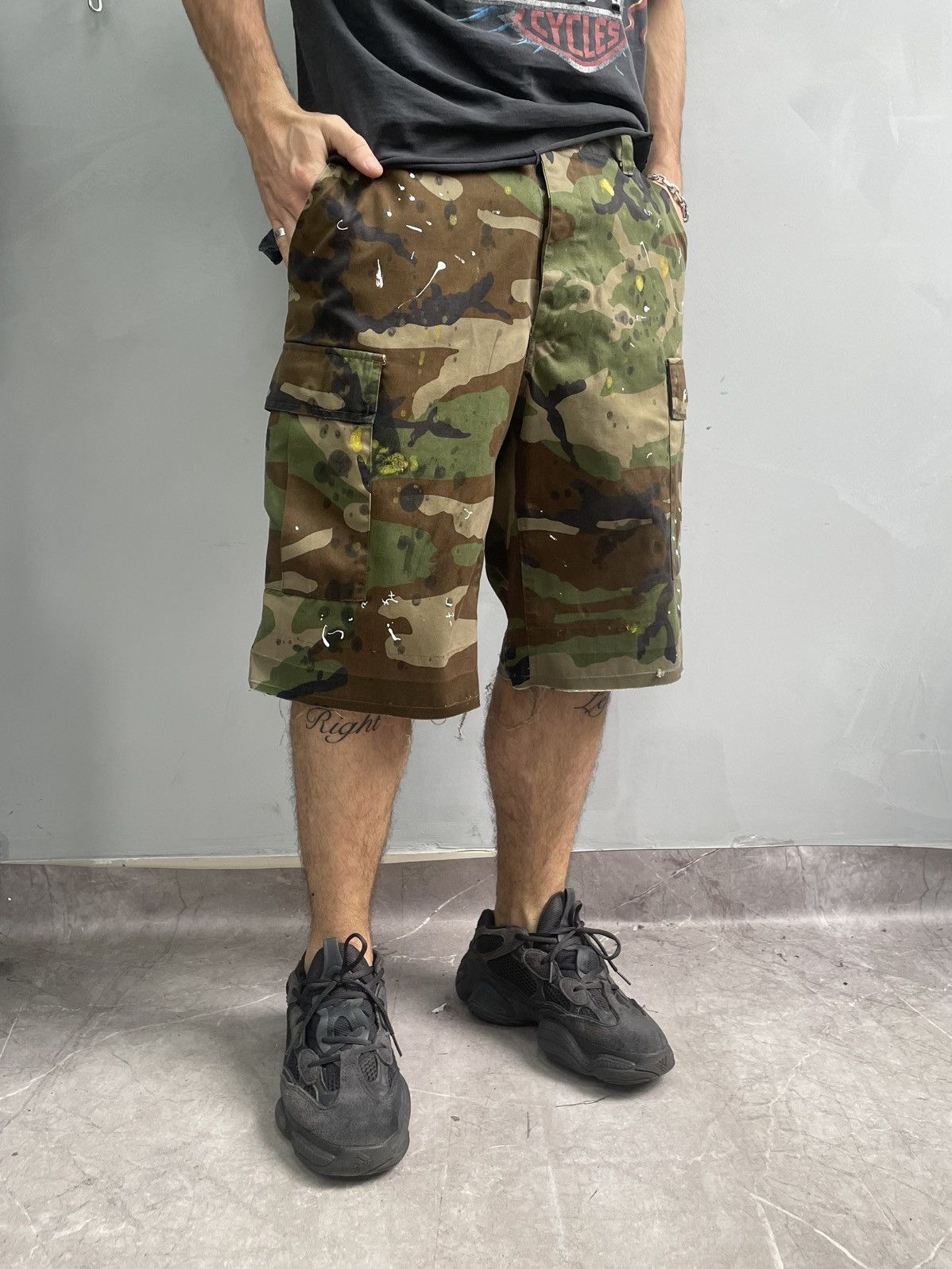 Other Vintage army military painted baggy cropped pants shorts y2k Size US 32 / EU 48 - 1 Thumbnail