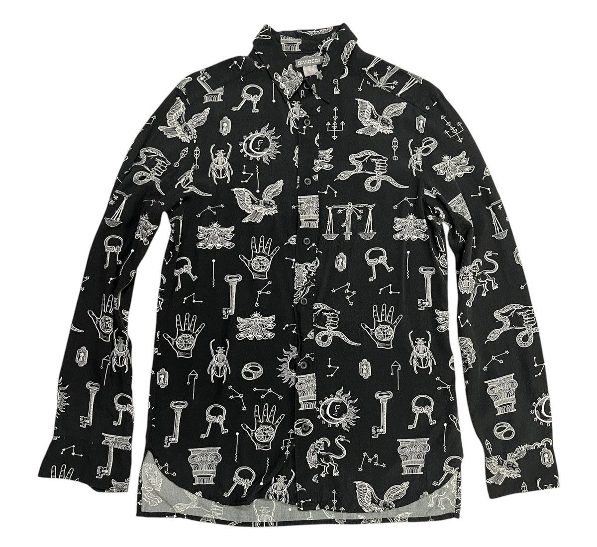 Designer × H&M H&M Goth/Arts Illustration Button Up Shirt Size US XS / EU 42 / 0 - 1 Thumbnail