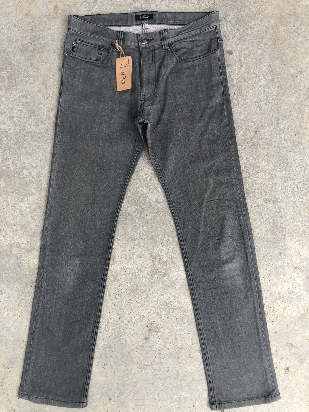 Burberry Burberry Black Label Distressed Slim Jeans Size US 33 - 1 Thumbnail