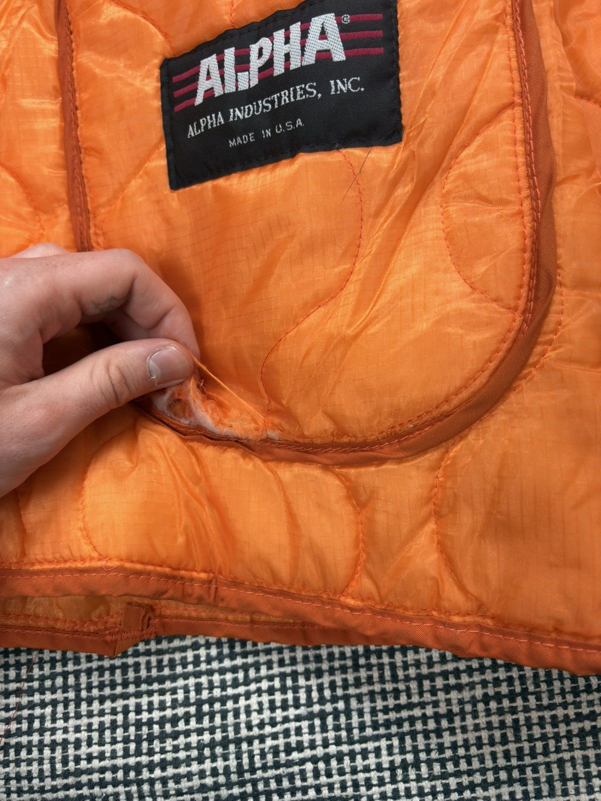 Alpha Industries 90s Alpha industries made in U.S.A. Orange liner Bomber jckt Size US XL / EU 56 / 4 - 6 Thumbnail