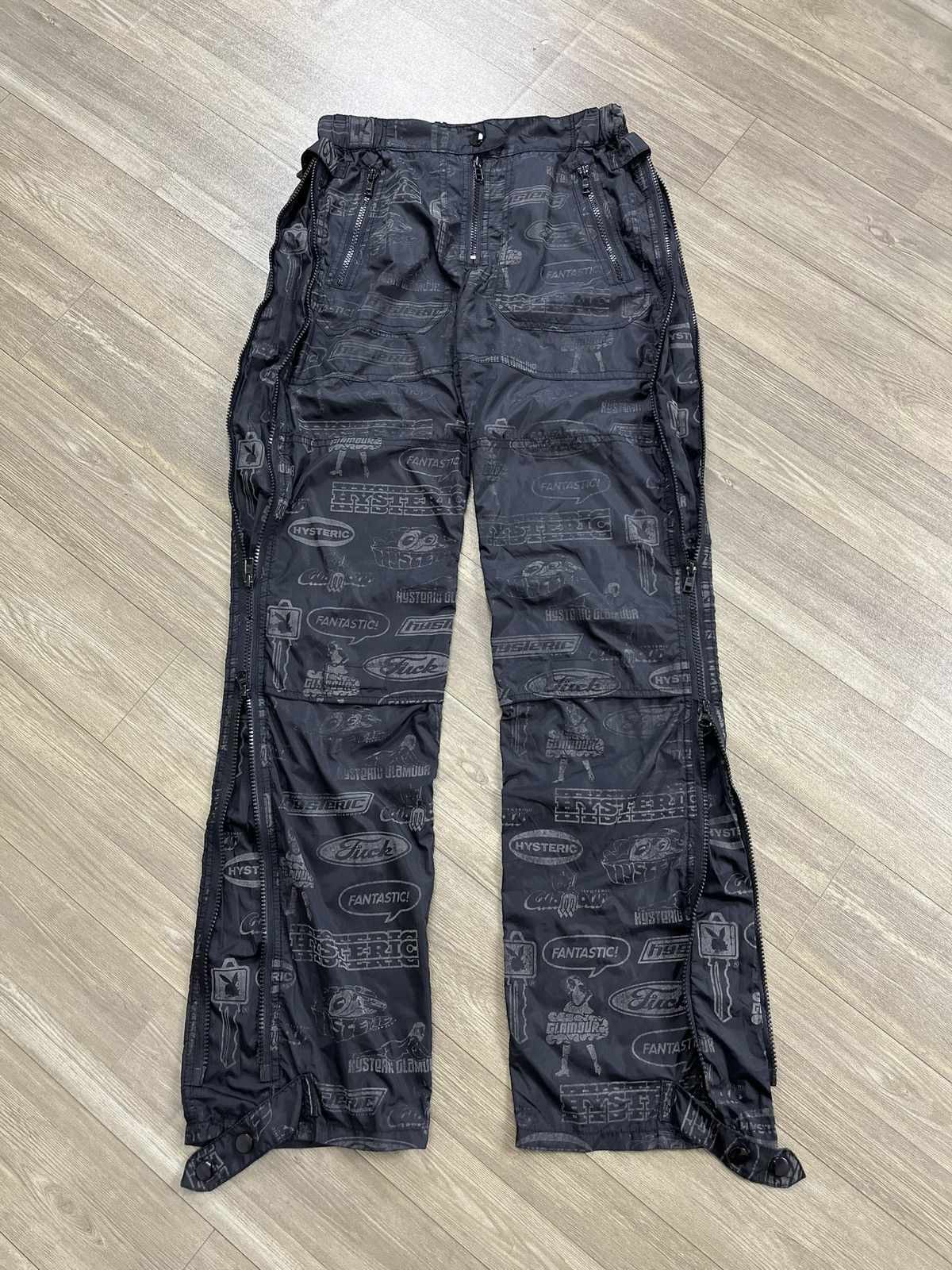 Hysteric Glamour 🇯🇵Vintage Hysteric Glamour AOP Multizipper Parachute Pants Size US 27 - 1 Thumbnail