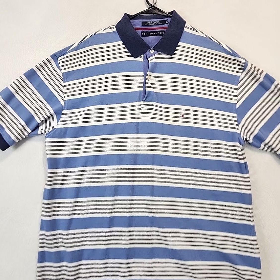 Tommy Hilfiger VINTAGE Tommy Hilfiger Polo Shirt Men's XL Blue Horizontal Stripe Cotton Knit 90s Golf Logo Striped Short Sleeve Regular Mens Size US XL / EU 56 / 4 - 2 Thumbnail