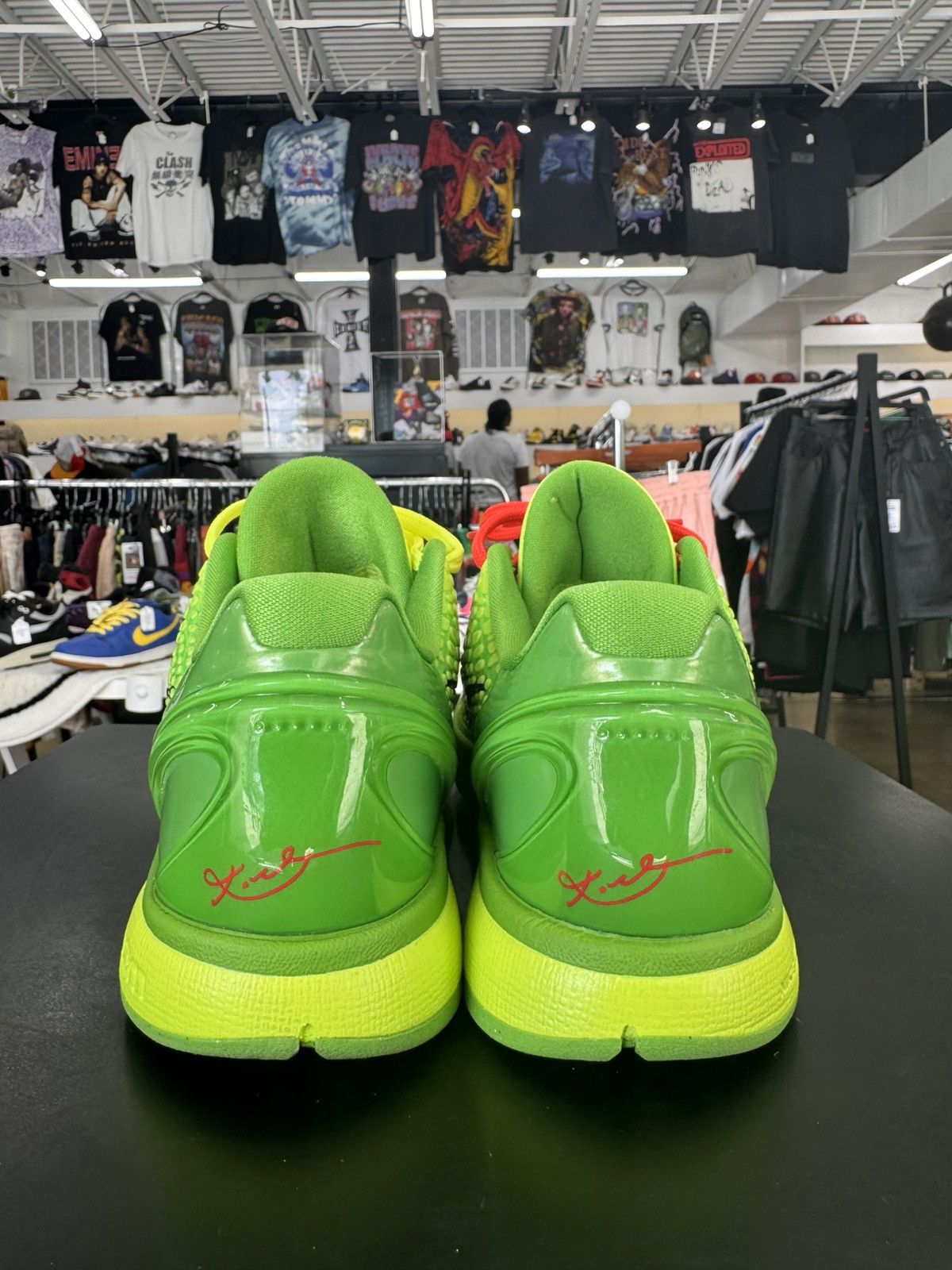 Nike Nike Kobe 6 Protro Grinch Size 9 (2020) Size US 9 / EU 42 - 5 Thumbnail