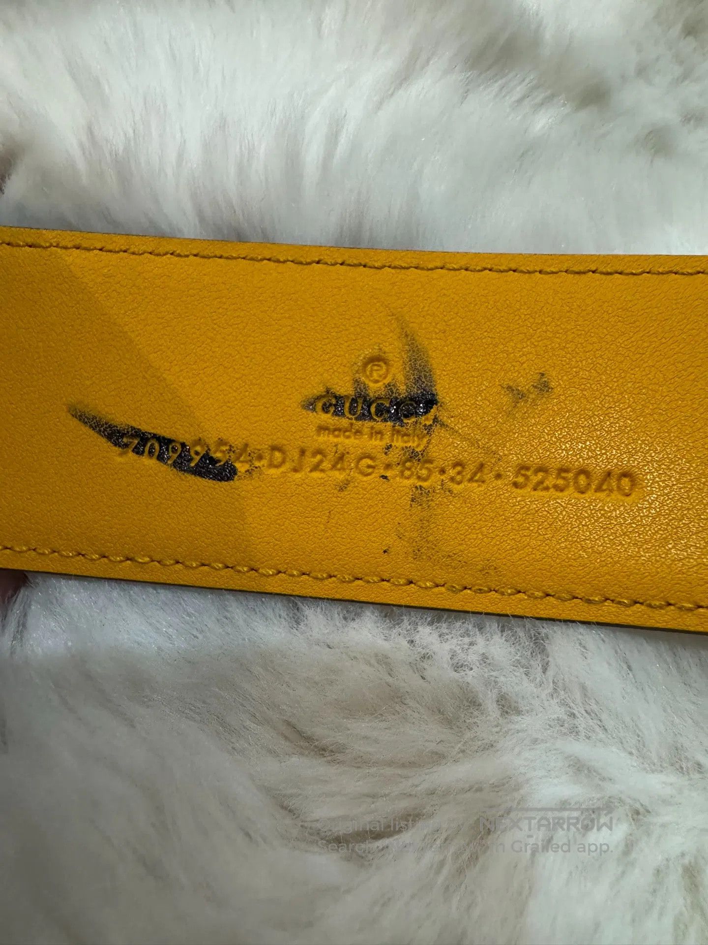 Gucci Guicci size 85 Contrasting Gold Buckle Belt| Size ONE SIZE - 7 Thumbnail