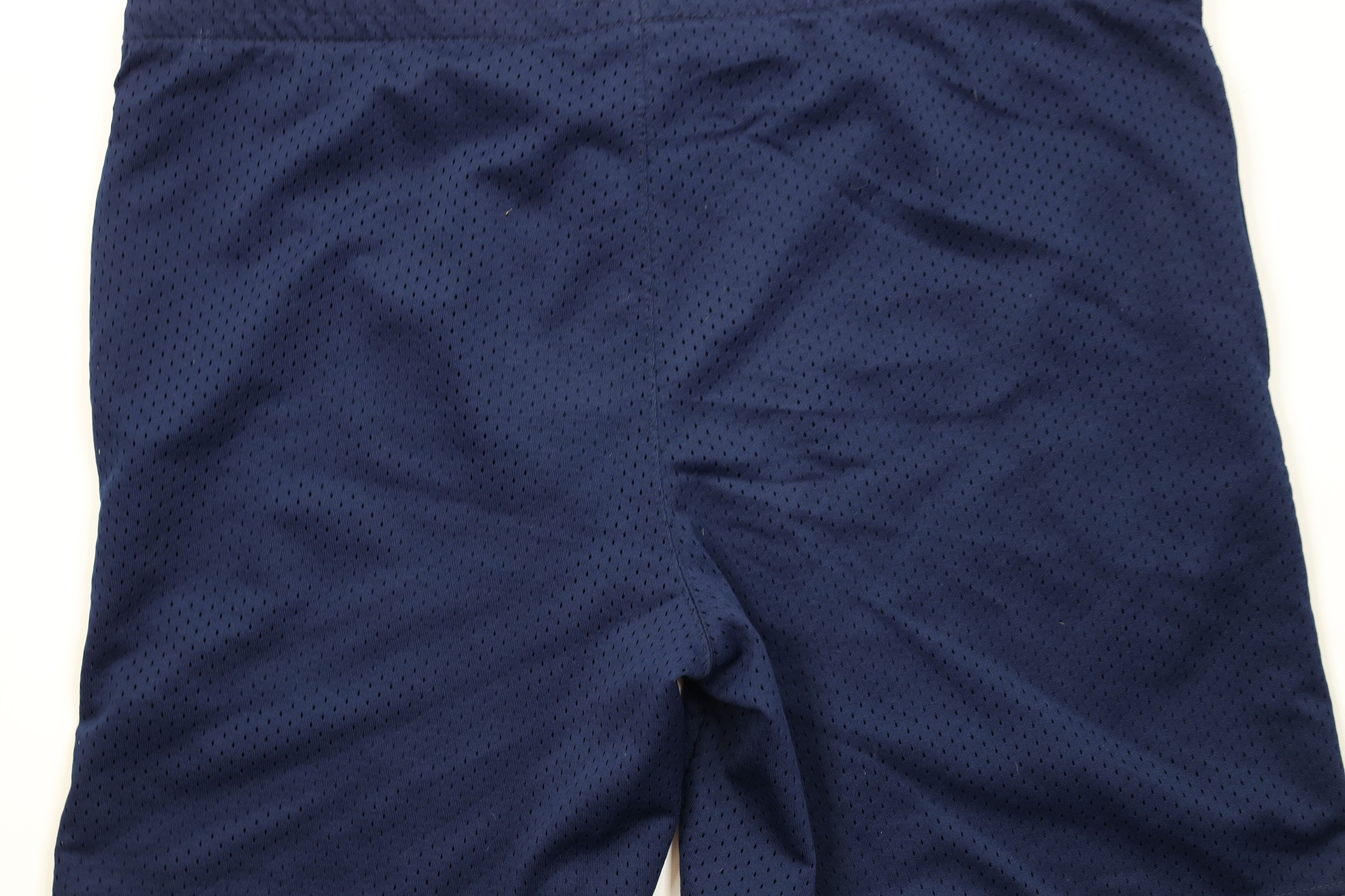 Starter Vintage 90s Starter University of Michigan Above Knee Shorts Size US 40 / EU 56 - 12 Thumbnail