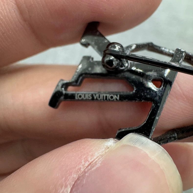 Louis Vuitton Louis Vuitton Spider Brooch Size ONE SIZE - 3 Thumbnail