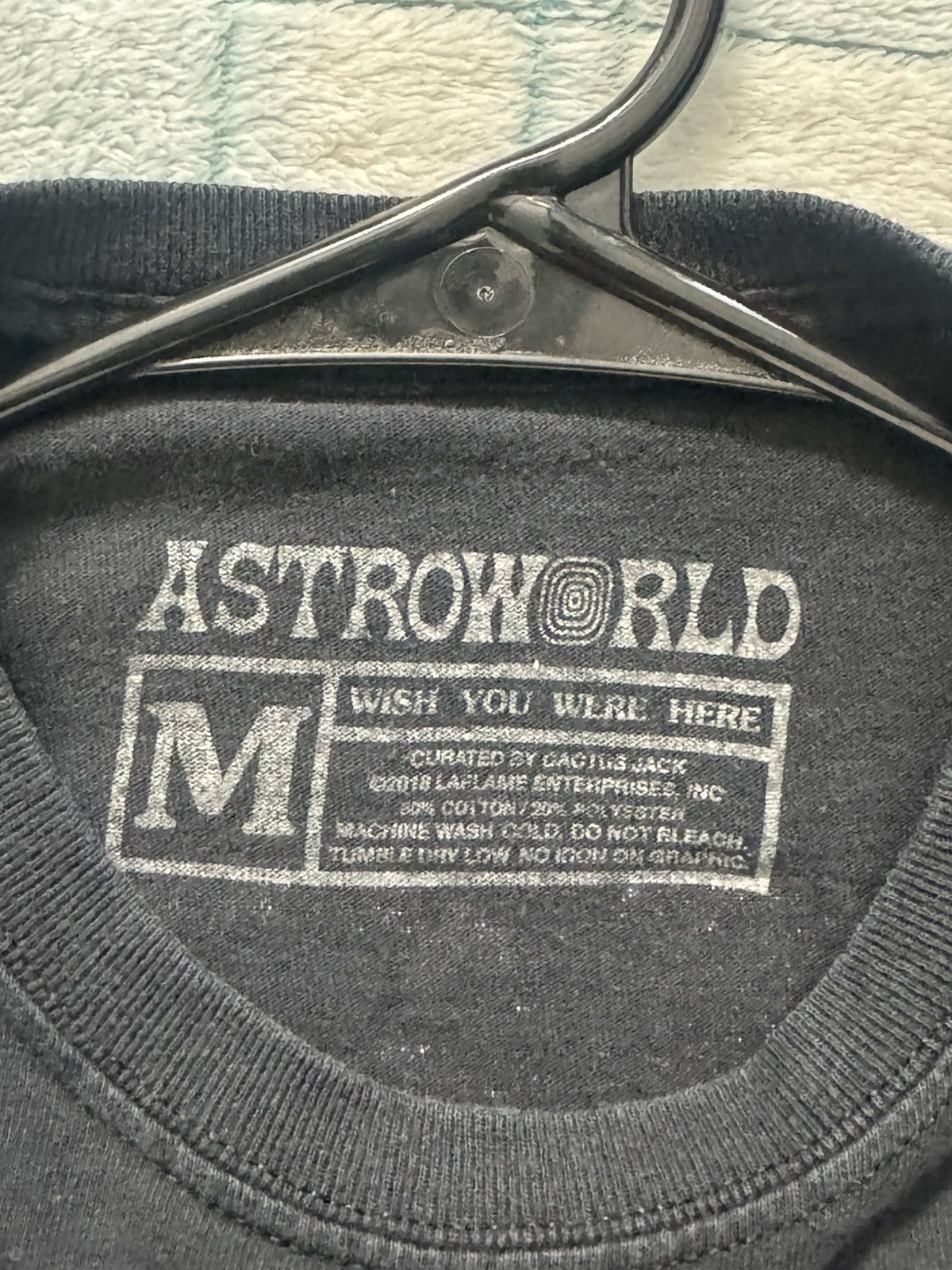 Travis Scott Travis Scott x Astro world “Wish You Were Here” tee Size US M / EU 48-50 / 2 - 2 Thumbnail