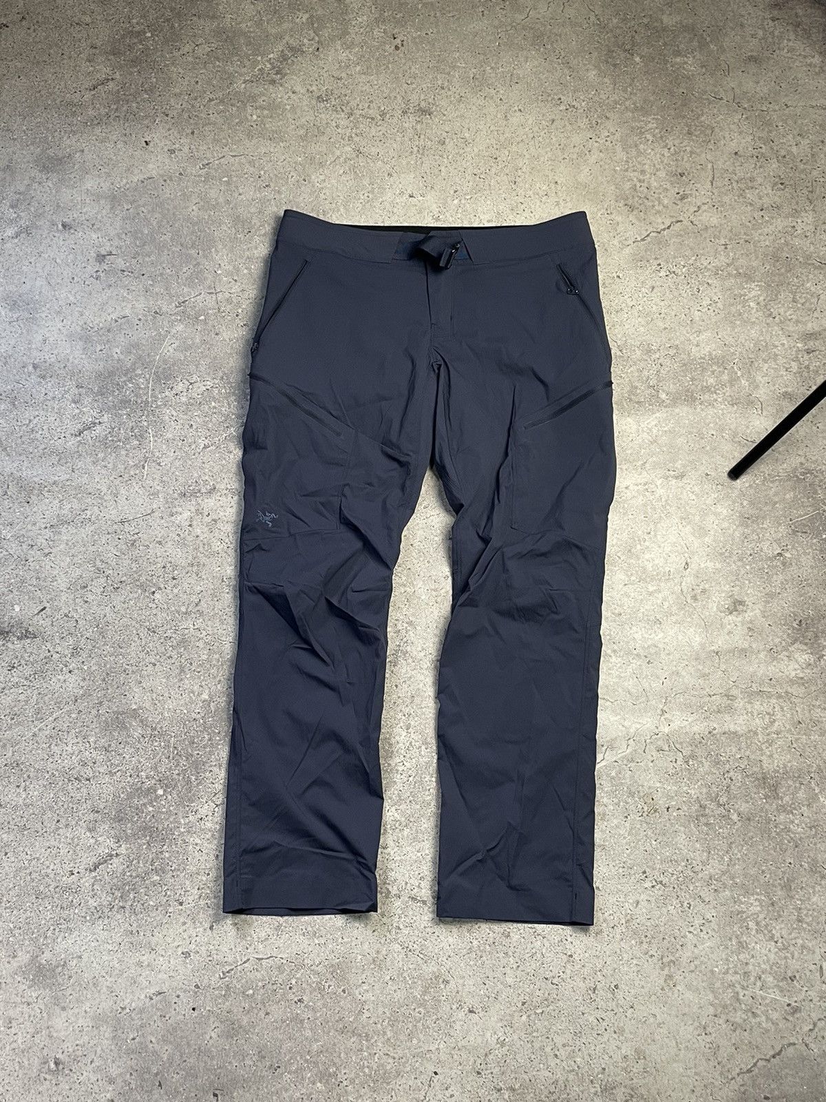 Arc'teryx Arc’teryx Nylon Pants Outdoor Gorpcore Size US 30 / EU 46 - 1 Thumbnail