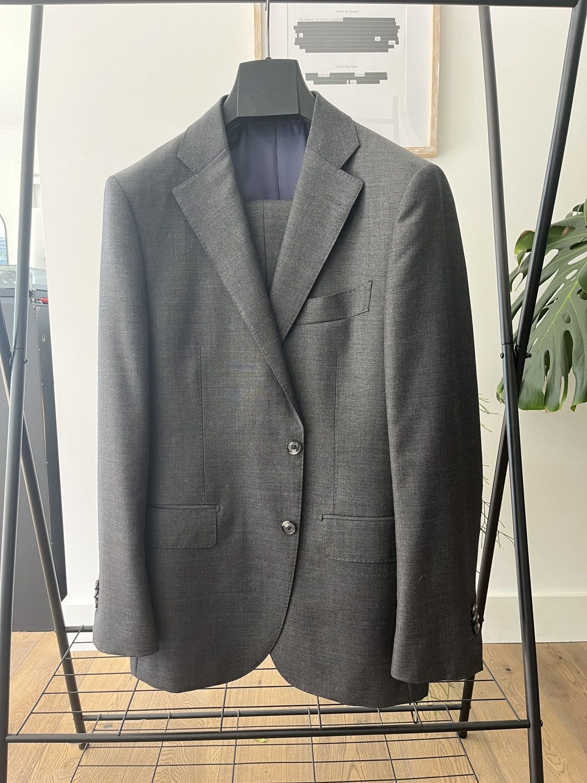 image of Suitsupply Lazio Grey Vbc Suit, Men's (Size 40R)
