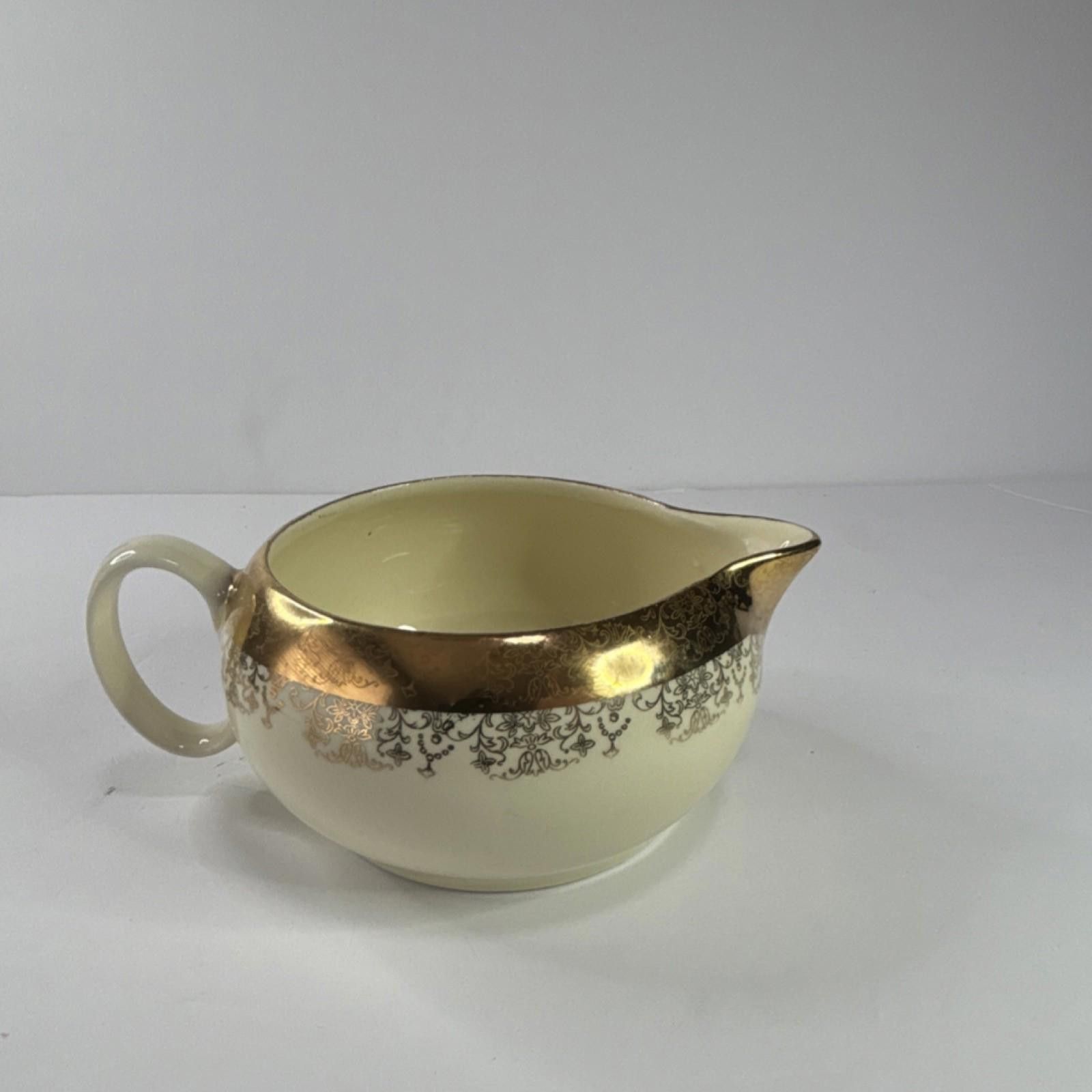 Saint Laurent Paris Sabin Crest-O-Gold 22K Ivory Porcelain Creamer Glossy Finish Size ONE SIZE - 6 Thumbnail