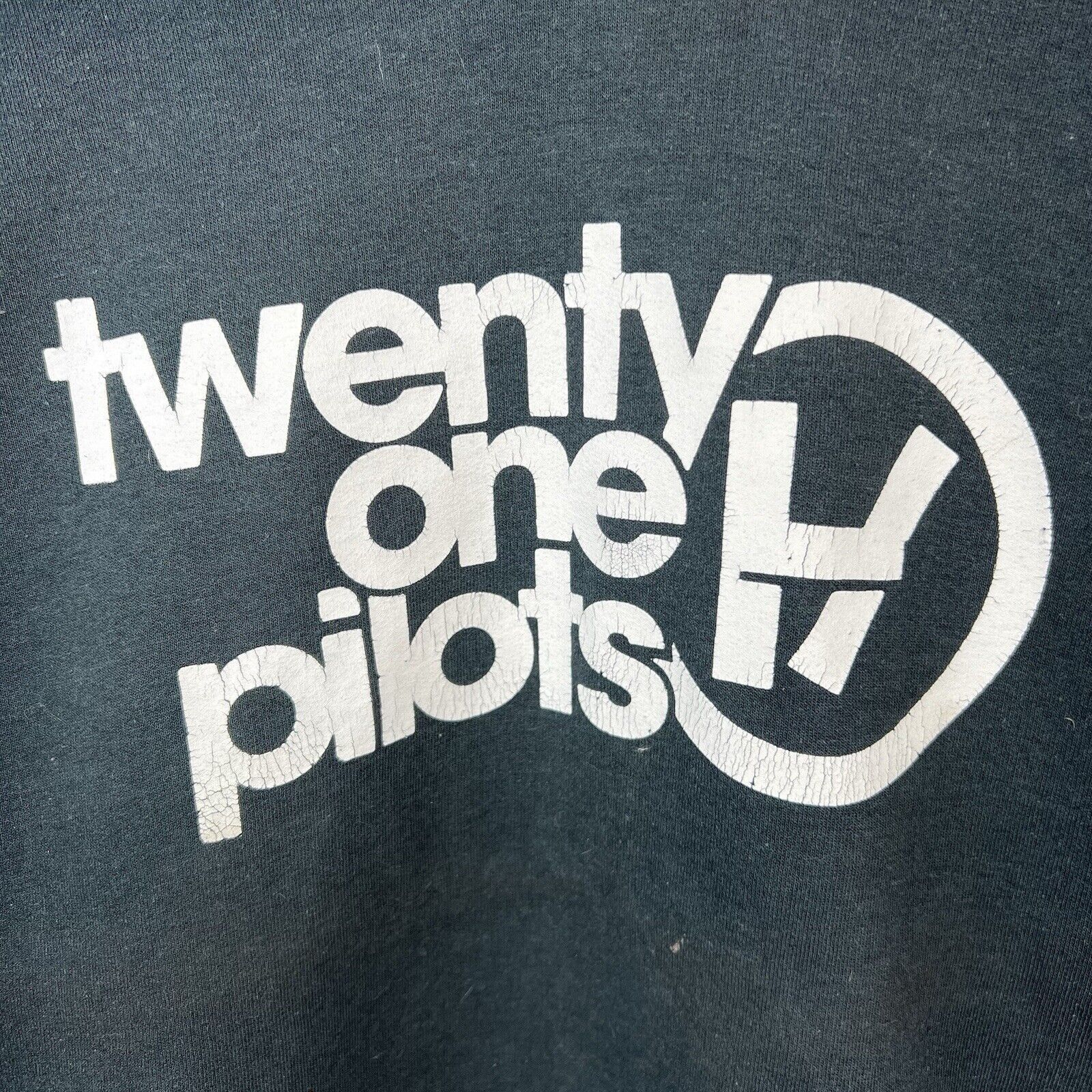 Band Tees Twenty One Pilots Hoodie Men's Size M Long Sleeve Size US M / EU 48-50 / 2 - 4 Thumbnail